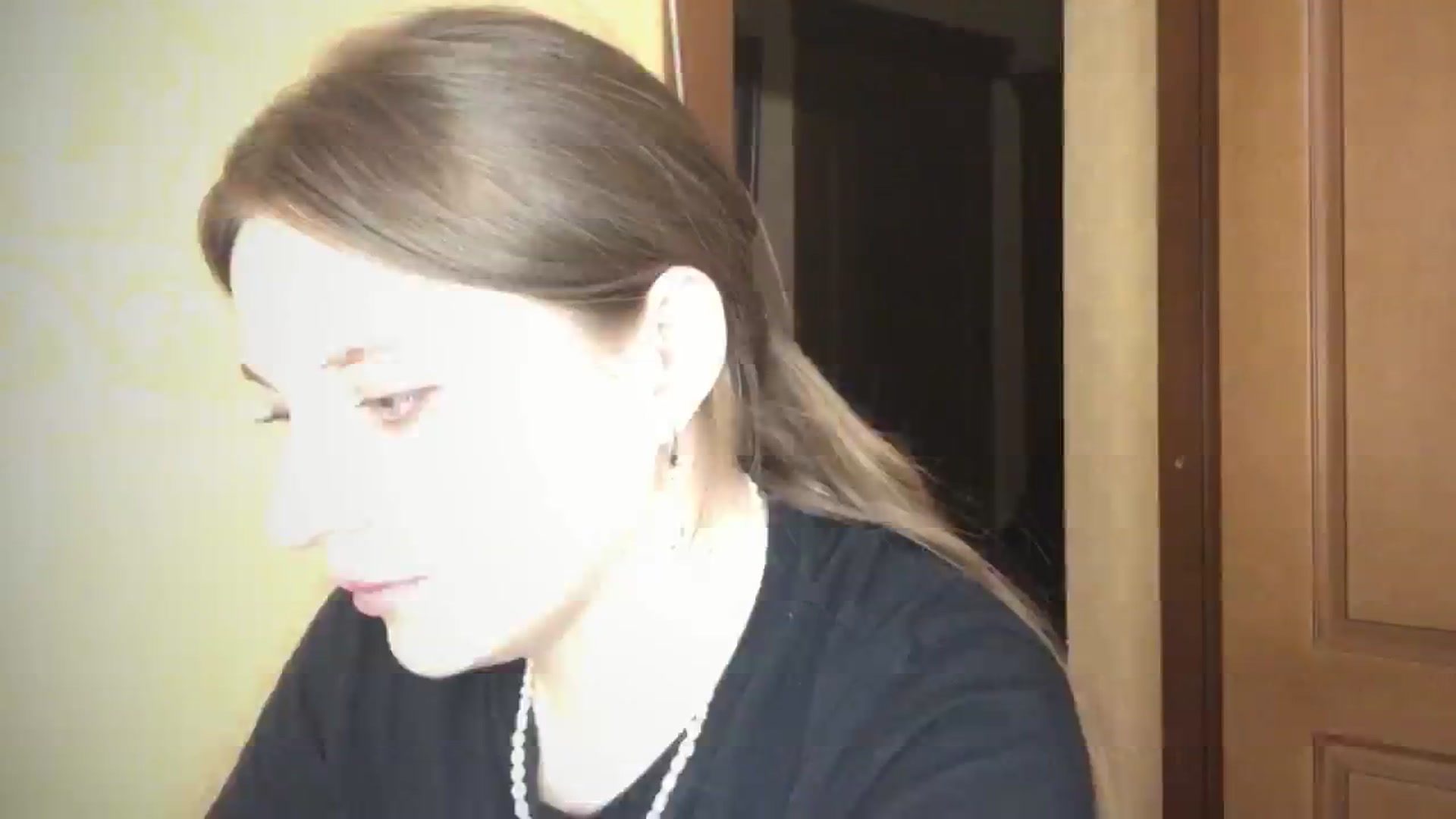 Gallery image thumbnail from EveeeOliveee's myfreecams stream on, 08/04/2025, 01:00 image 15 of 20