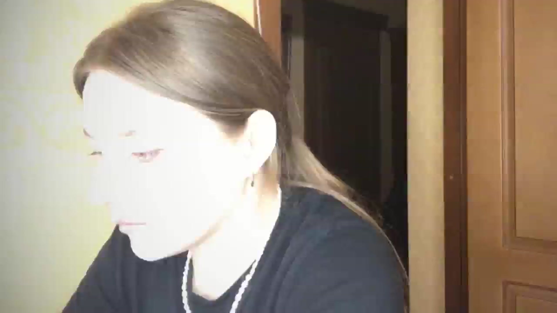 Gallery image thumbnail from EveeeOliveee's myfreecams stream on, 08/04/2025, 01:00 image 8 of 20