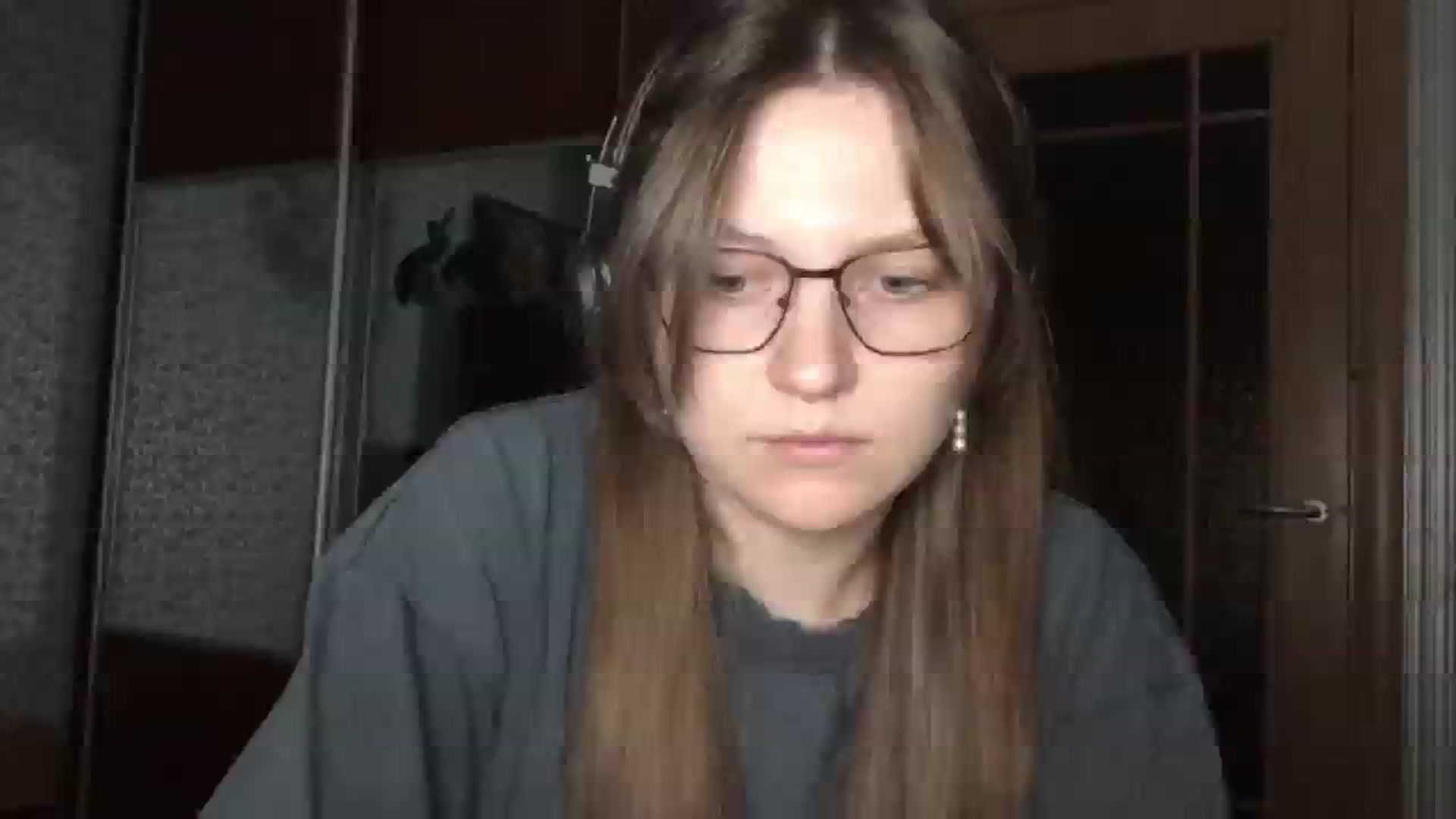Gallery image thumbnail from EveeeOliveee's myfreecams stream on, 09/12/2025, 23:37 image 13 of 20