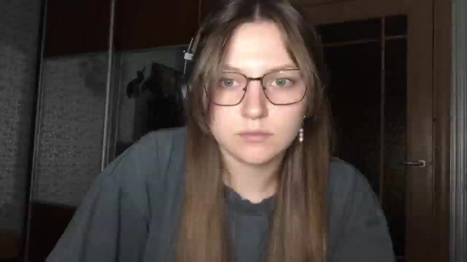 Gallery image thumbnail from EveeeOliveee's myfreecams stream on, 09/12/2025, 23:37 image 5 of 20