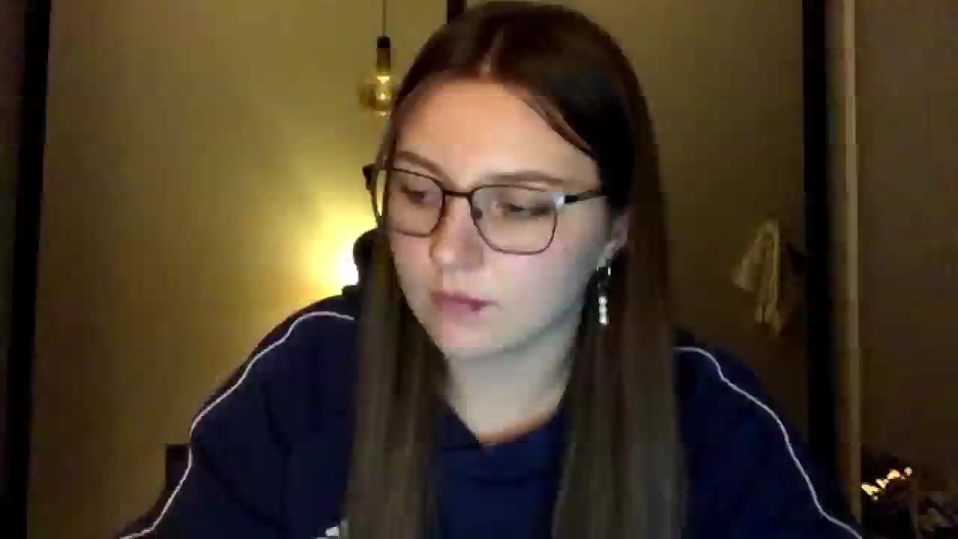 Gallery image thumbnail from EveeeOliveee's myfreecams stream on, 10/12/2025, 23:25 image 19 of 20
