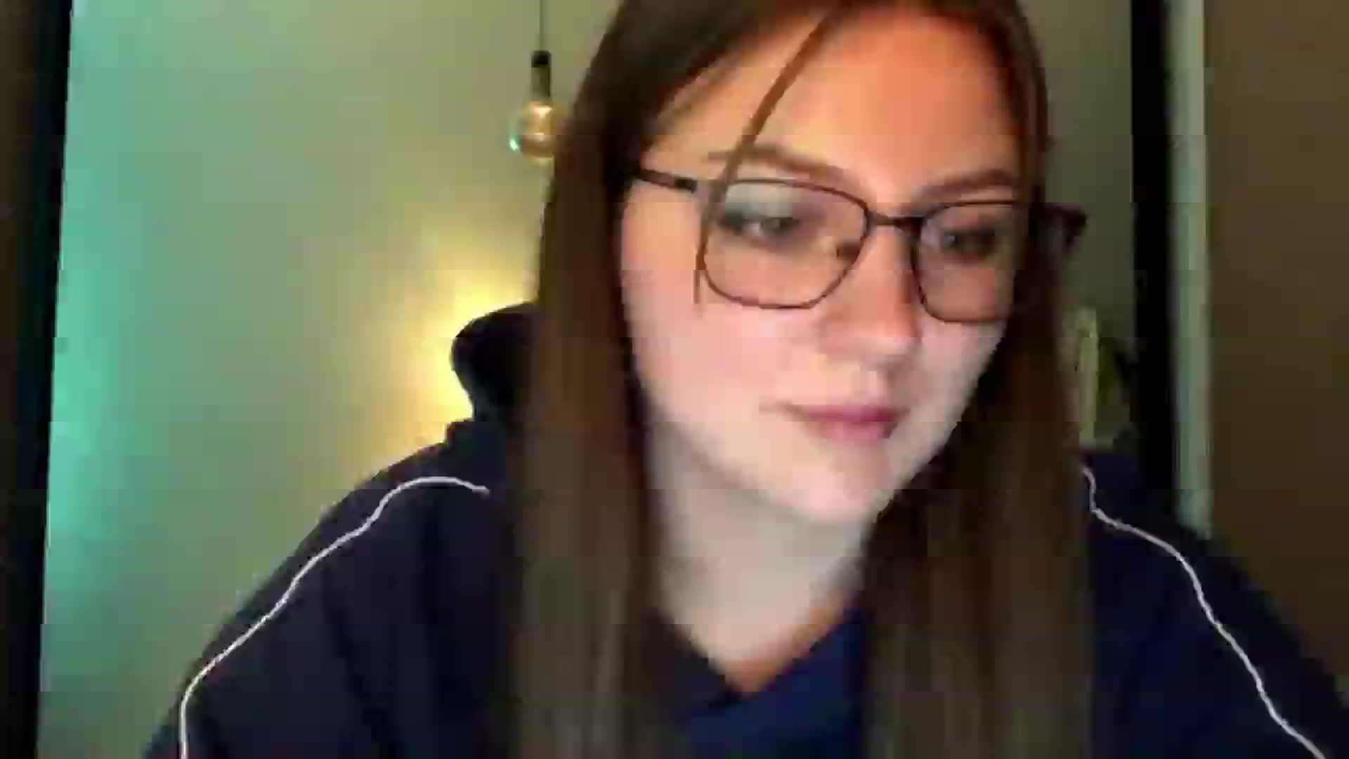 Gallery image thumbnail from EveeeOliveee's myfreecams stream on, 10/12/2025, 23:25 image 4 of 20