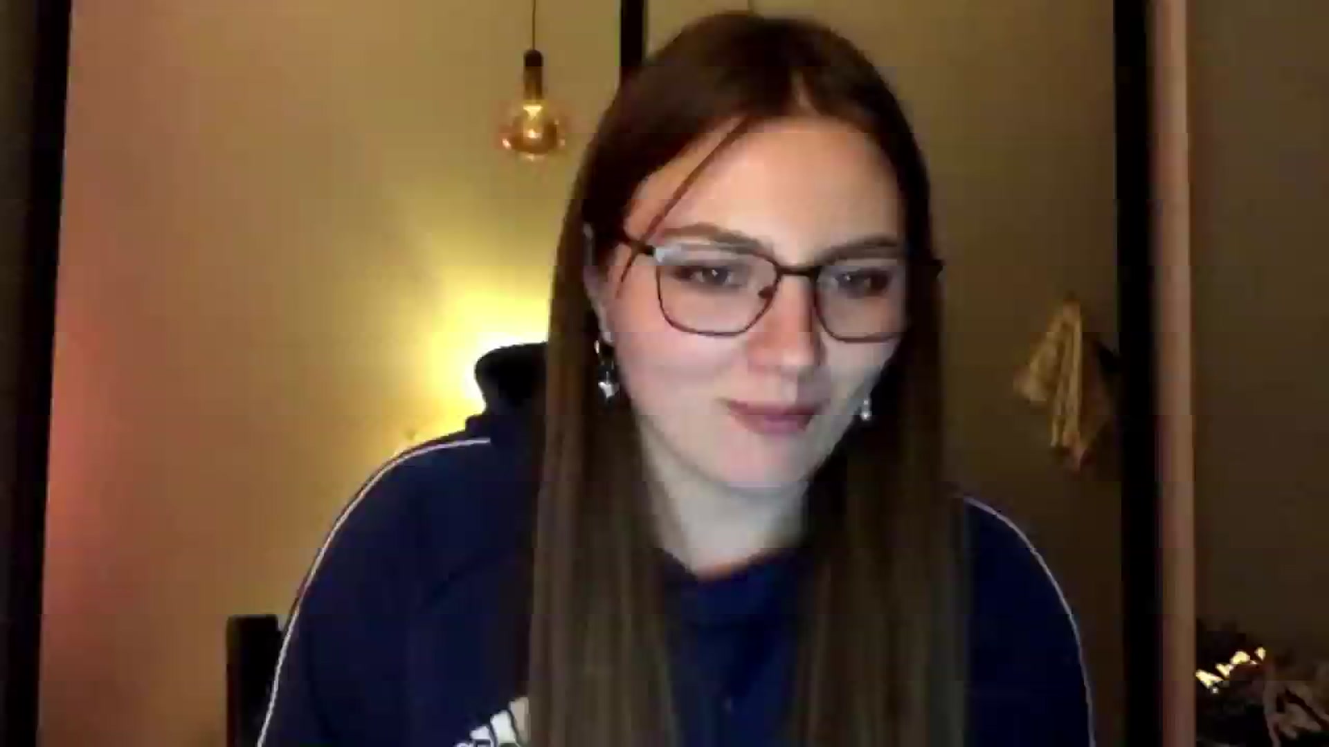Gallery image thumbnail from EveeeOliveee's myfreecams stream on, 10/12/2025, 23:25 image 13 of 20