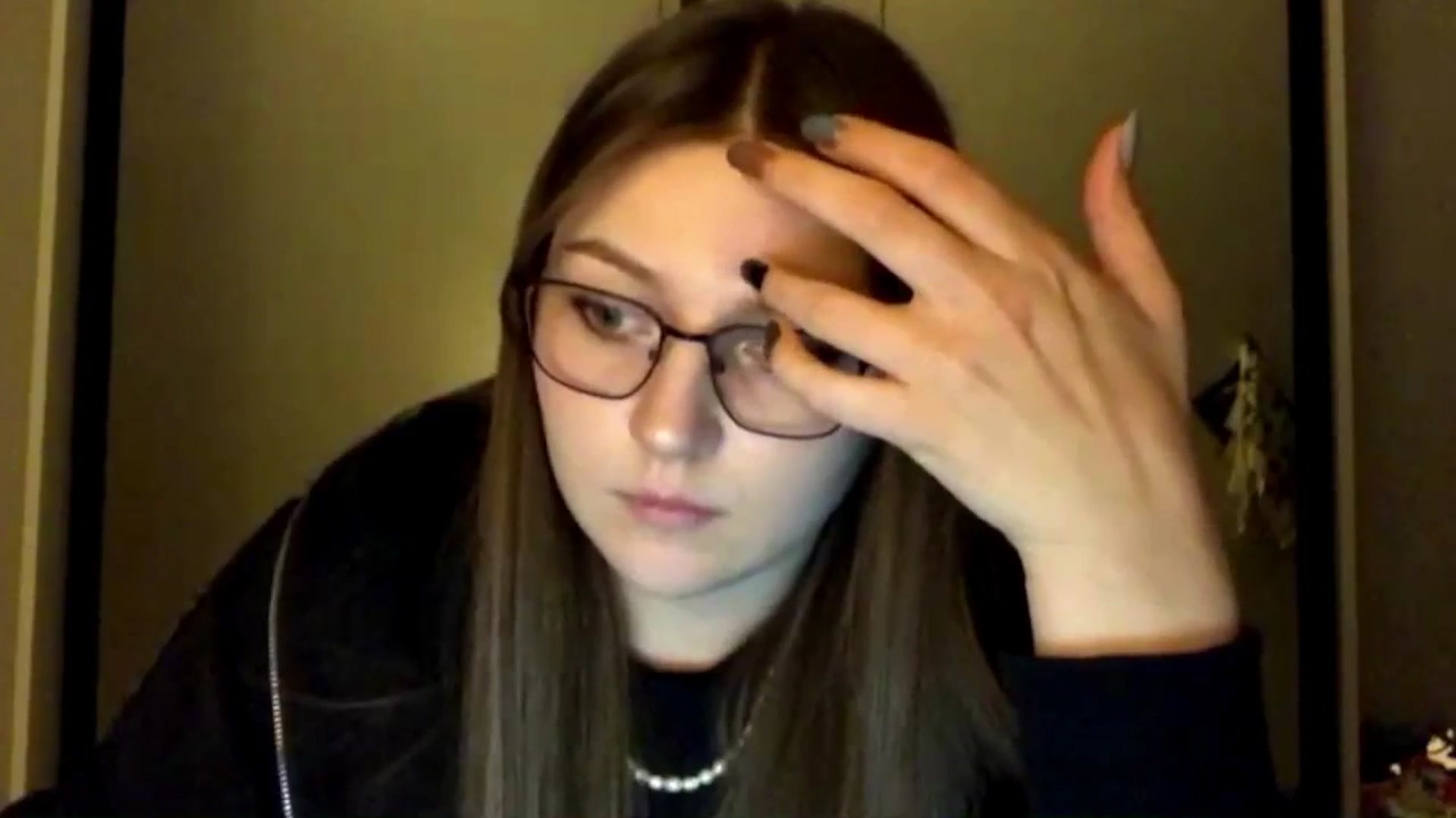 Gallery image thumbnail from EveeeOliveee's myfreecams stream on, 10/21/2025, 19:03 image 9 of 20