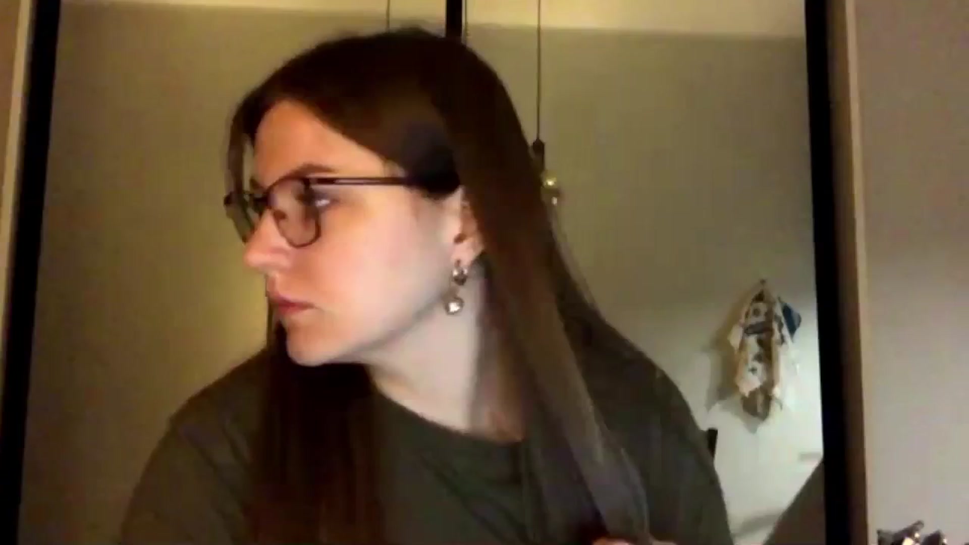 Gallery image thumbnail from EveeeOliveee's myfreecams stream on, 10/22/2025, 22:48 image 6 of 20