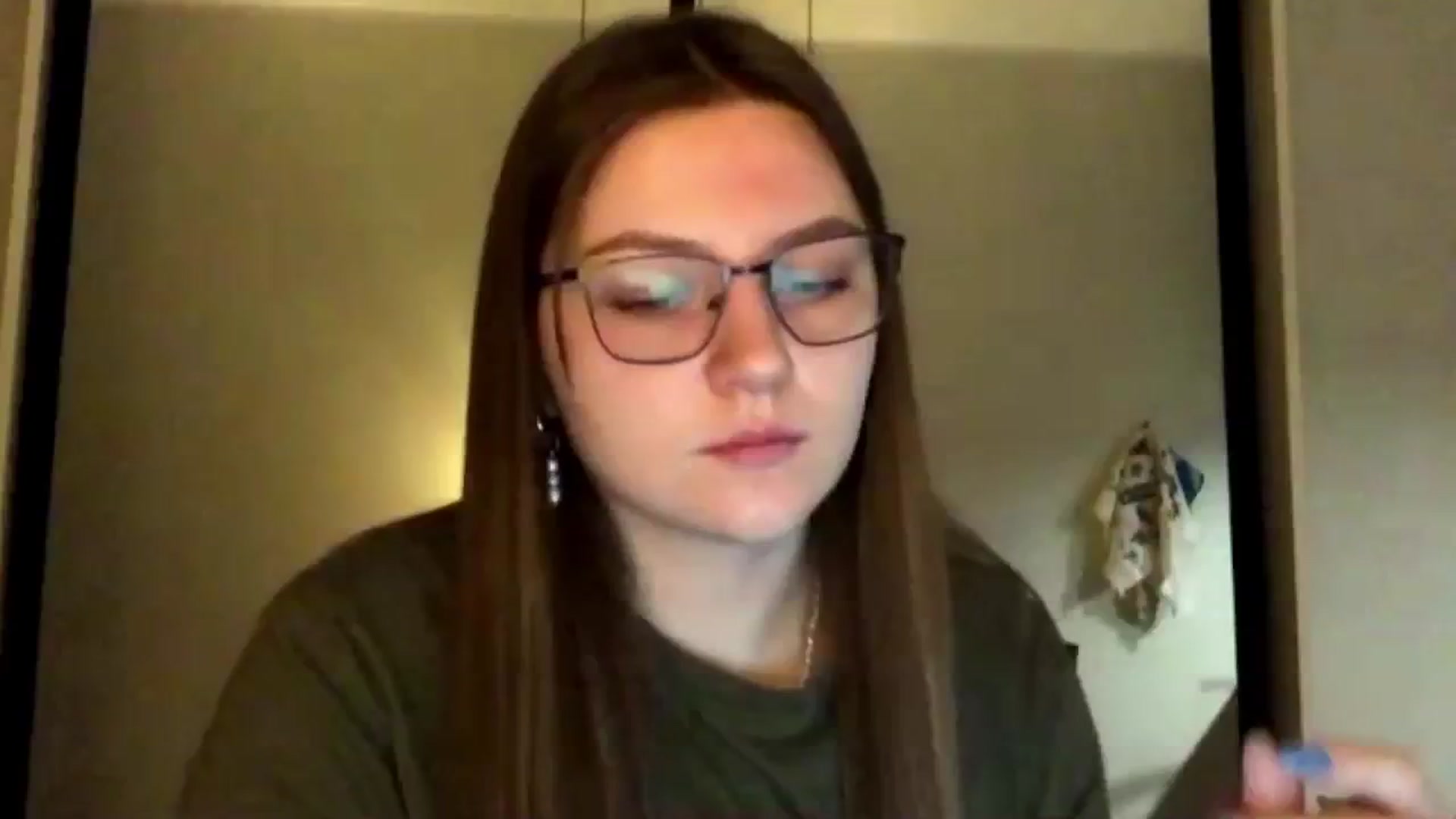 Gallery image thumbnail from EveeeOliveee's myfreecams stream on, 10/22/2025, 22:48 image 7 of 20