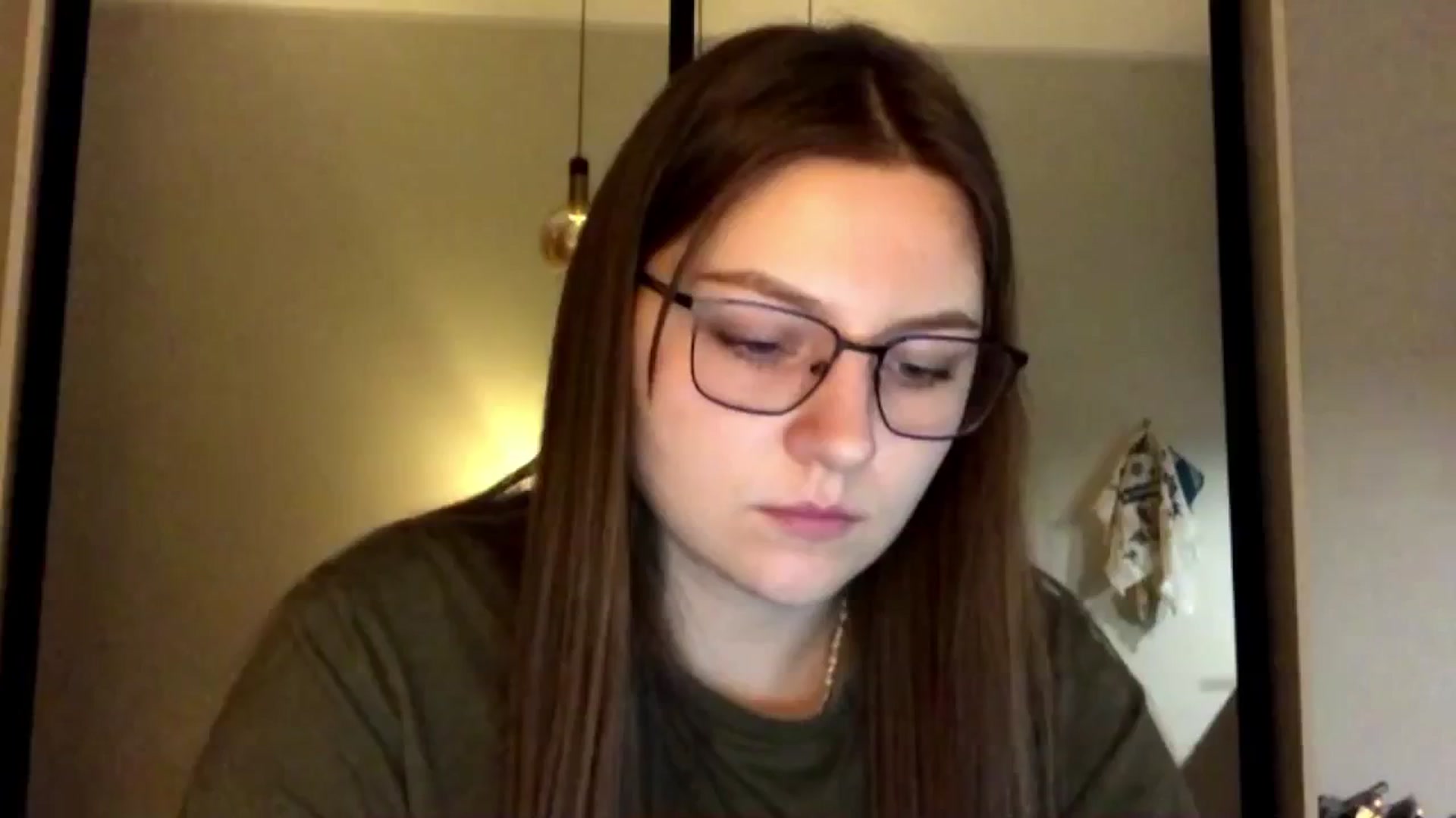 Gallery image thumbnail from EveeeOliveee's myfreecams stream on, 10/22/2025, 22:48 image 10 of 20
