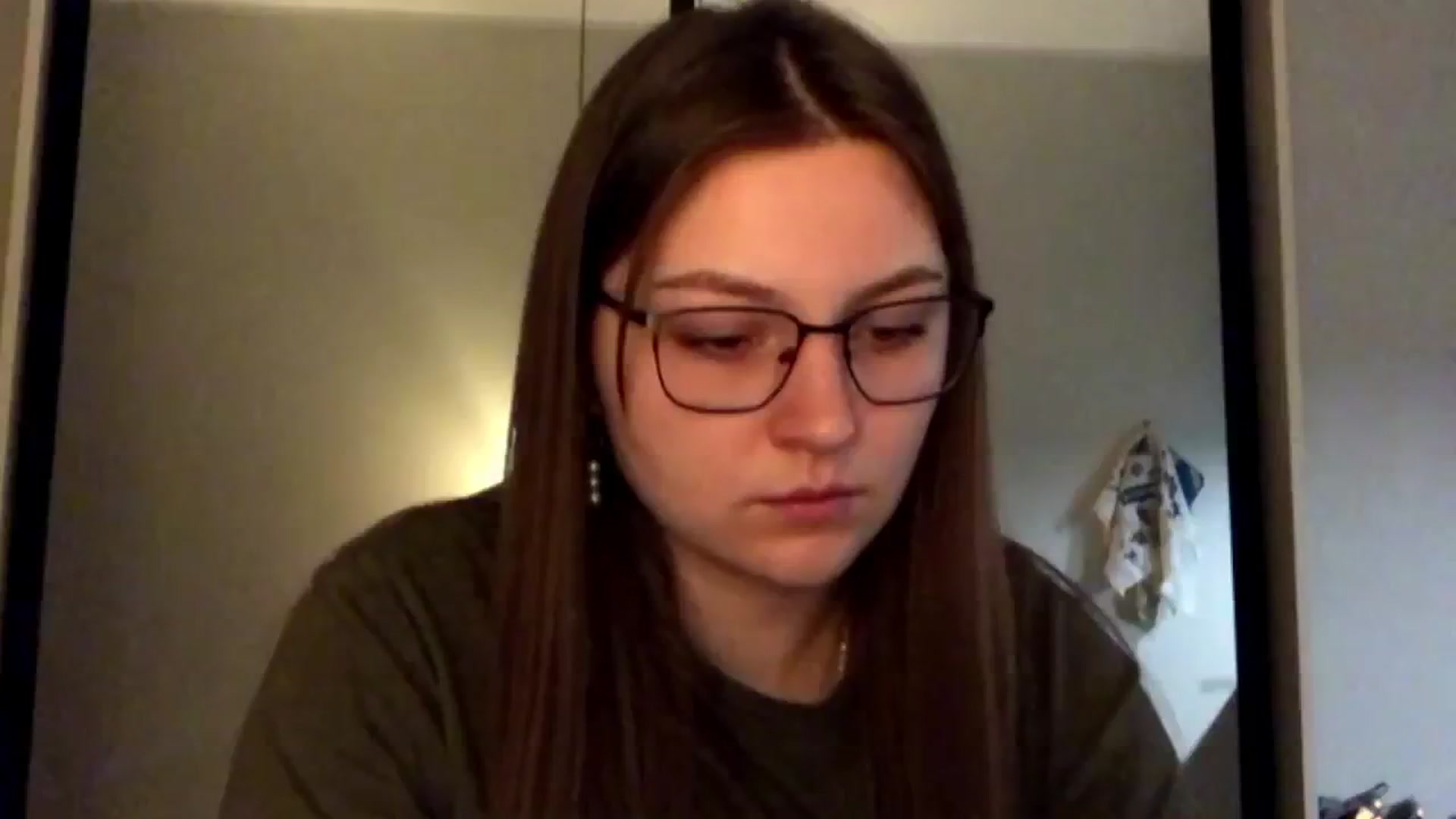 Gallery image thumbnail from EveeeOliveee's myfreecams stream on, 10/22/2025, 22:48 image 14 of 20