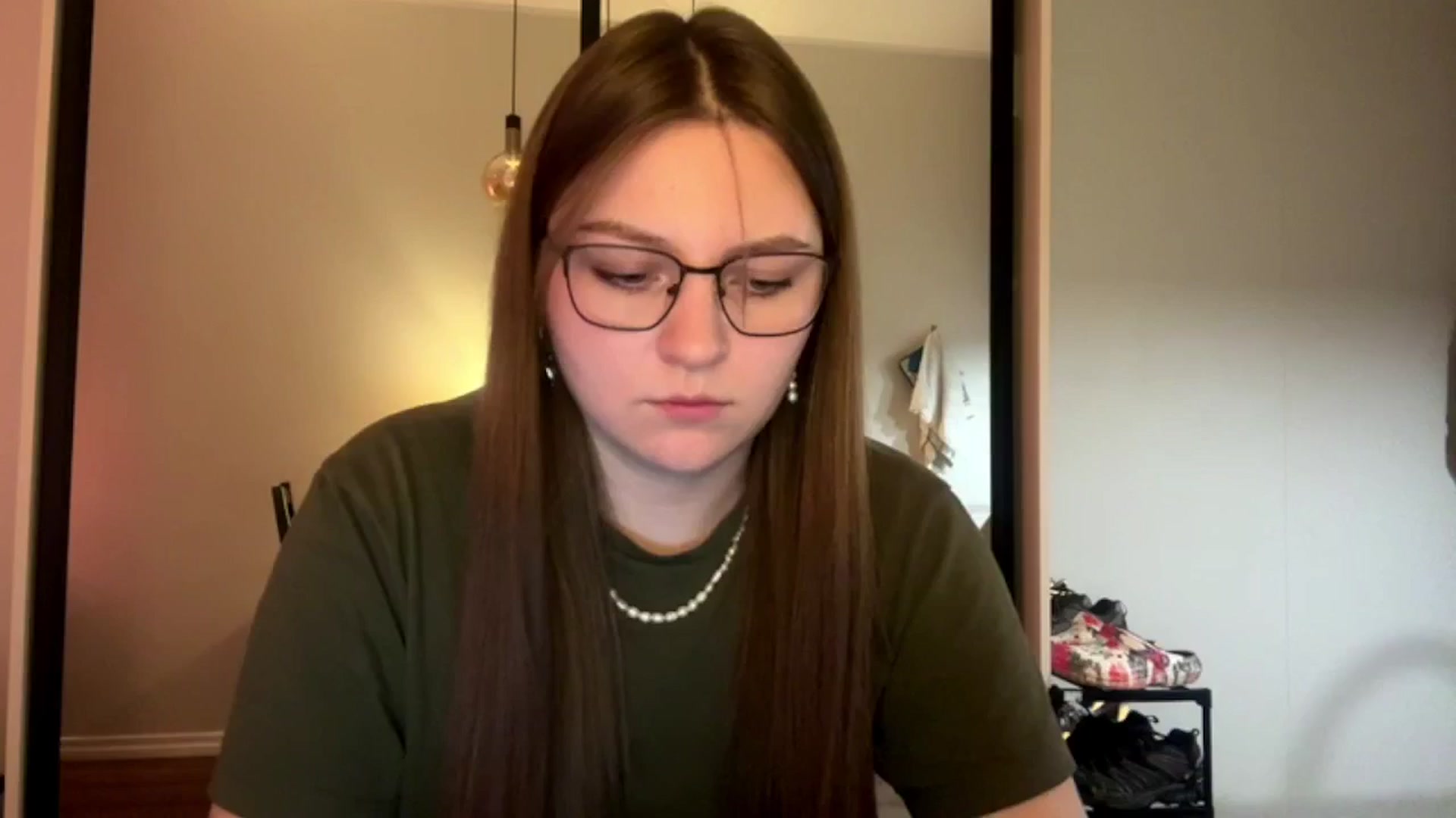 Gallery image thumbnail from EveeeOliveee's myfreecams stream on, 10/27/2025, 21:45 image 17 of 20