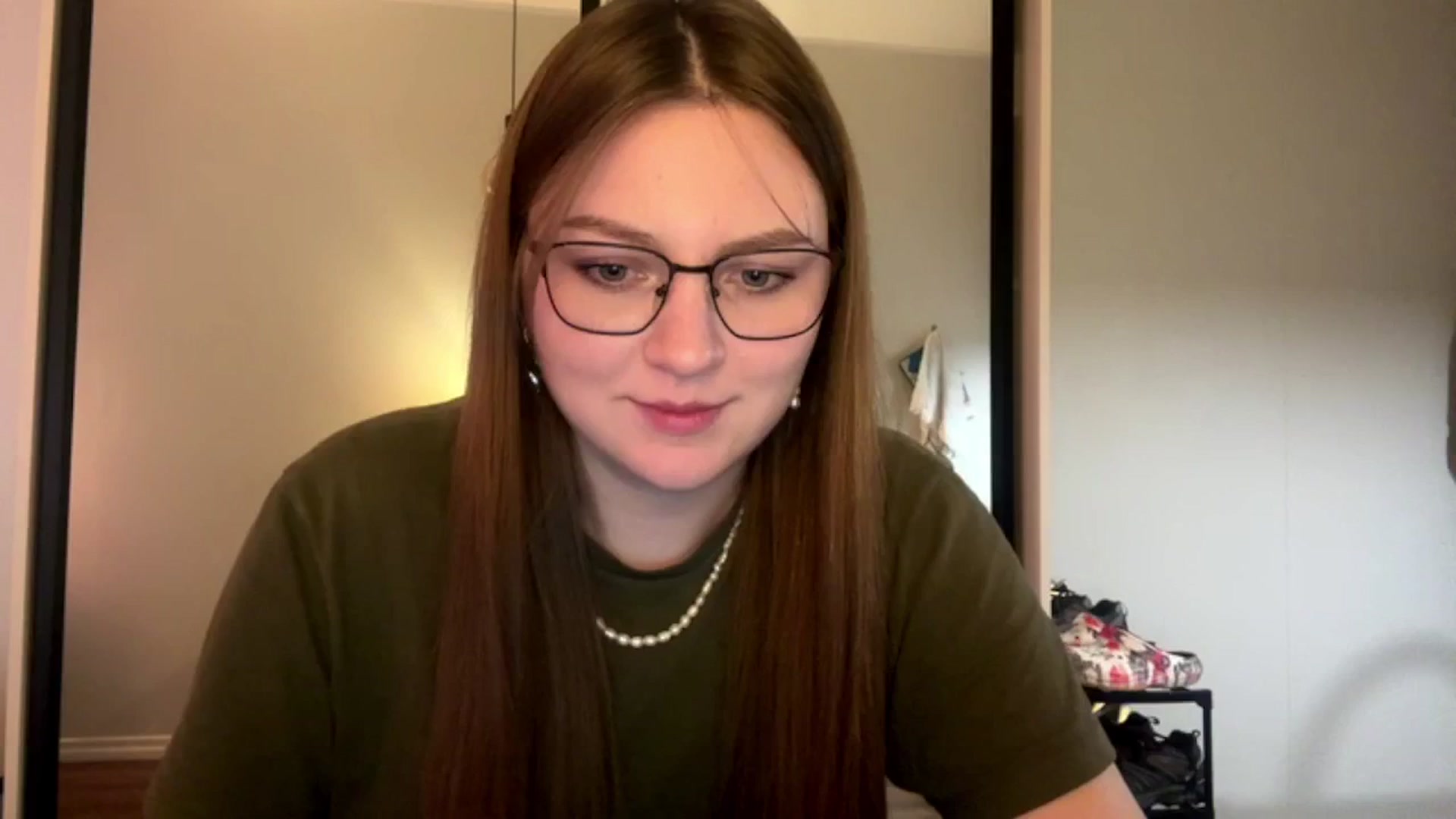 Gallery image thumbnail from EveeeOliveee's myfreecams stream on, 10/27/2025, 21:45 image 19 of 20