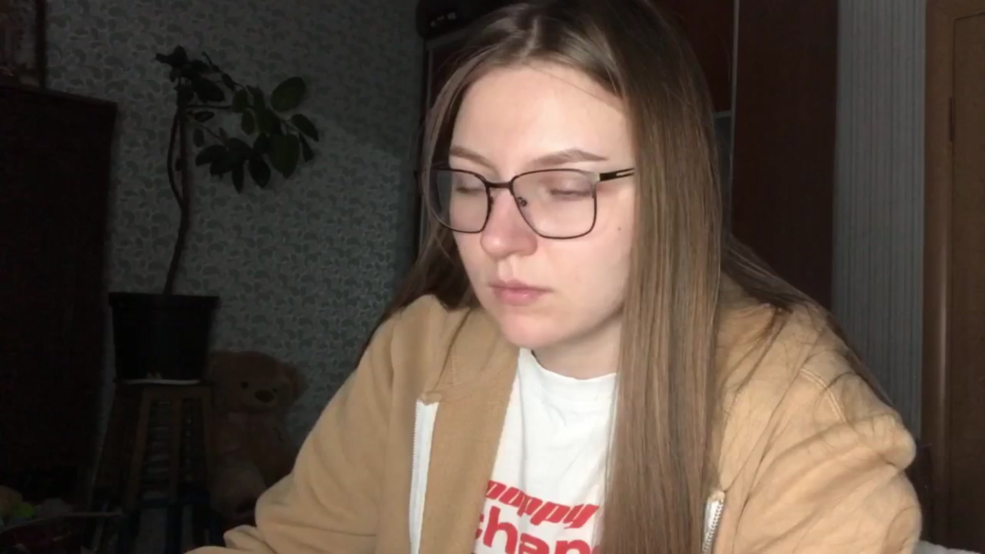Gallery image thumbnail from EveeeOliveee's myfreecams stream on, 11/03/2025, 23:49 image 8 of 20
