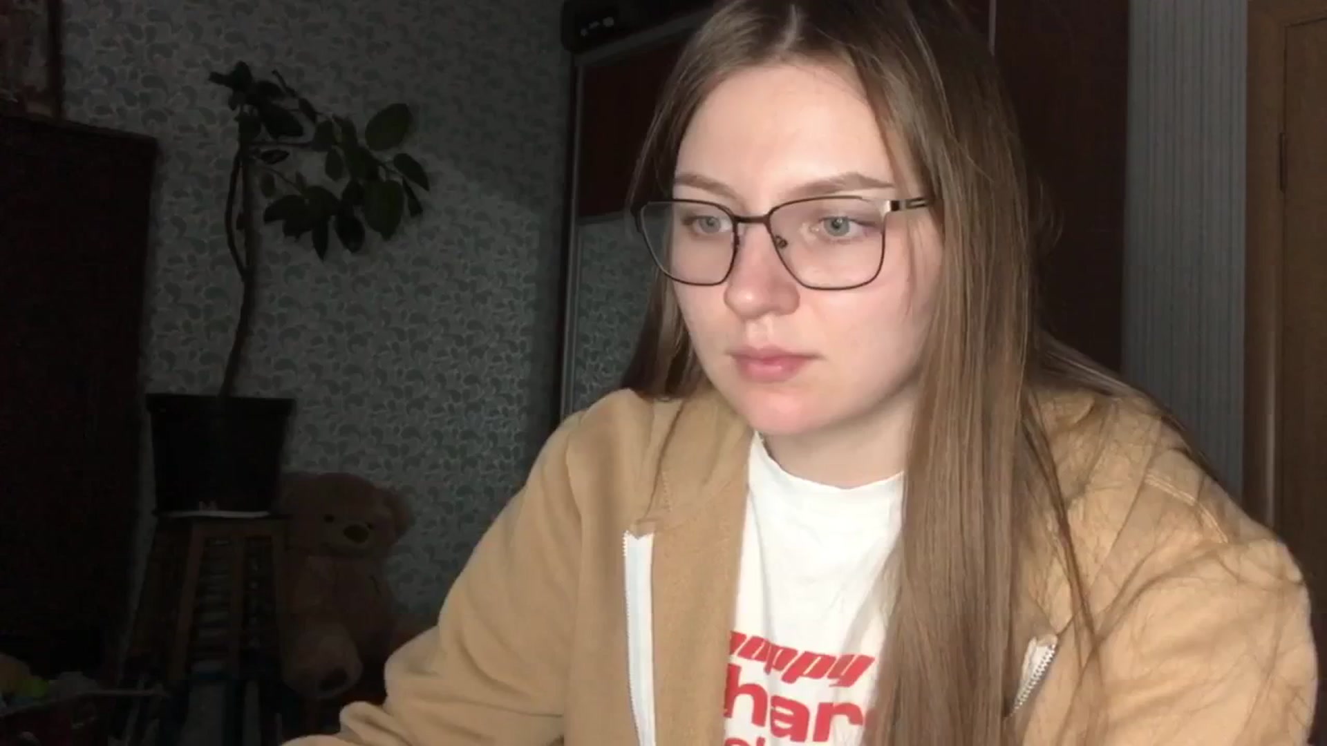 Gallery image thumbnail from EveeeOliveee's myfreecams stream on, 11/03/2025, 23:49 image 3 of 20