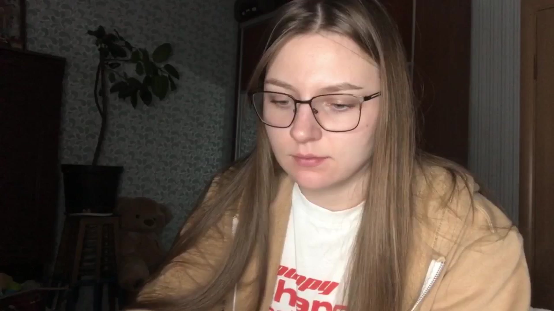 Gallery image thumbnail from EveeeOliveee's myfreecams stream on, 11/03/2025, 23:49 image 19 of 20