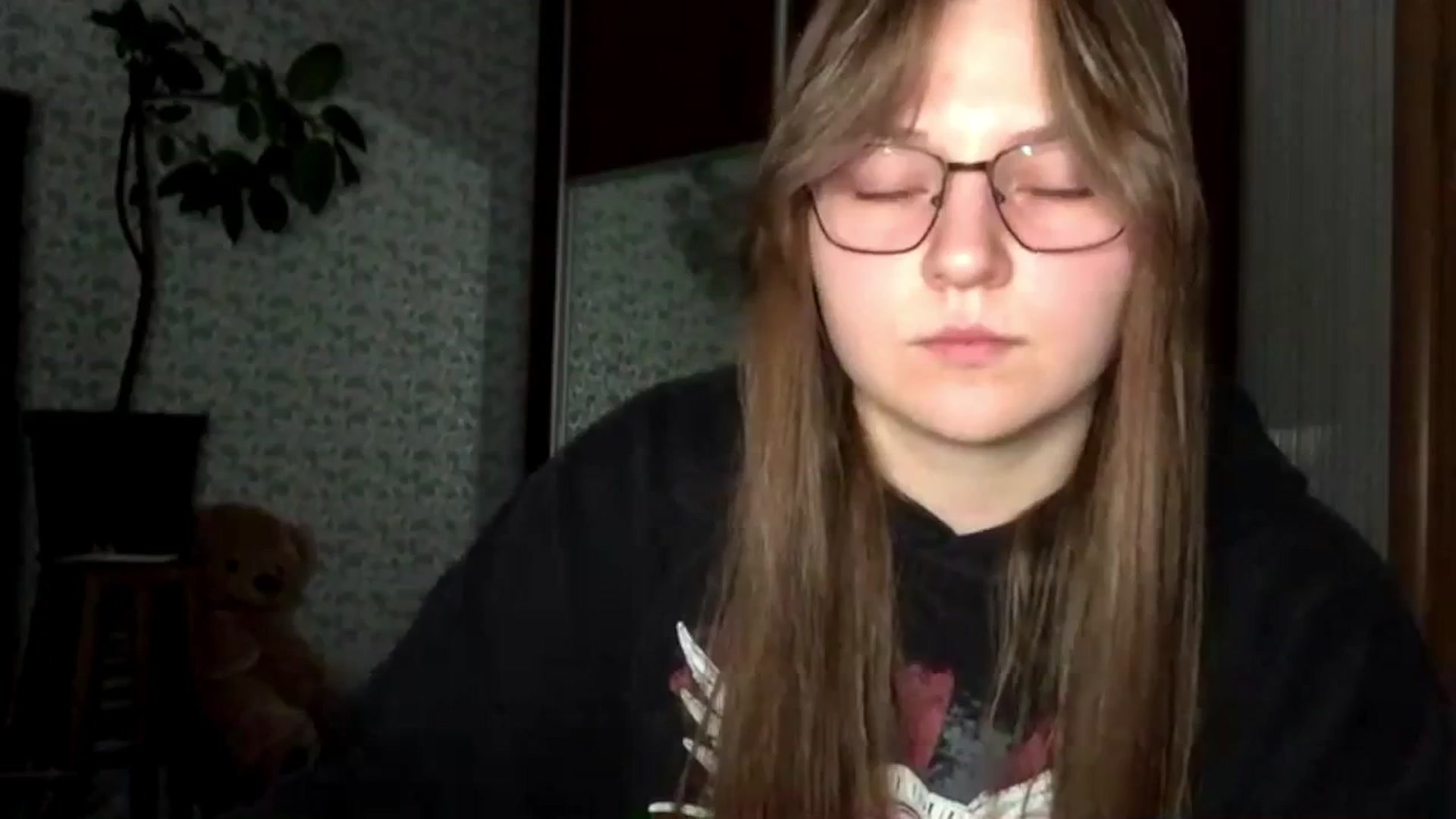 Gallery image thumbnail from EveeeOliveee's myfreecams stream on, 11/13/2025, 21:43 image 2 of 20