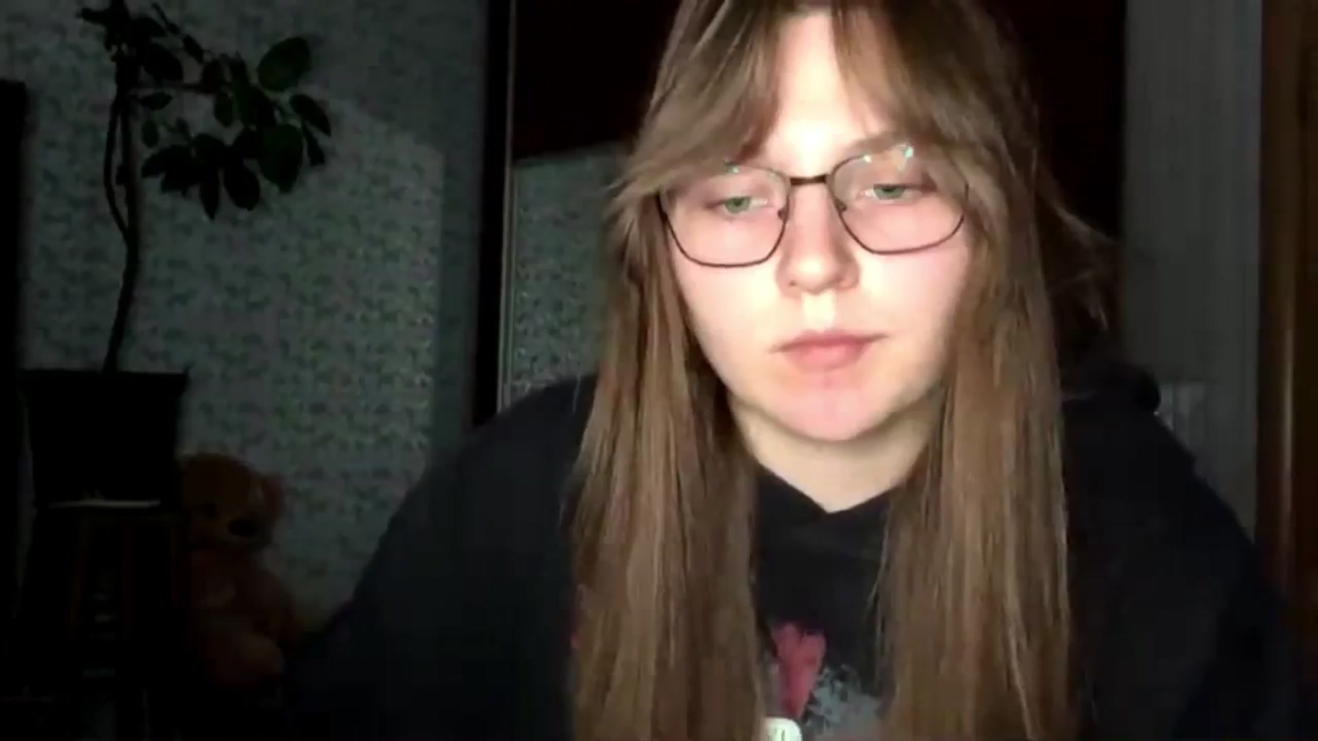 Gallery image thumbnail from EveeeOliveee's myfreecams stream on, 11/13/2025, 21:43 image 19 of 20