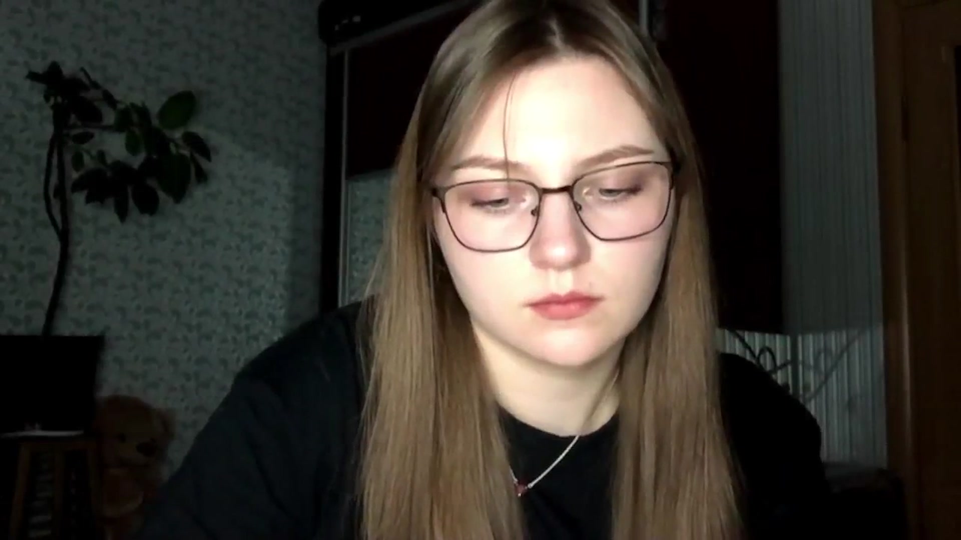 Gallery image thumbnail from EveeeOliveee's myfreecams stream on, 11/16/2025, 23:15 image 4 of 20
