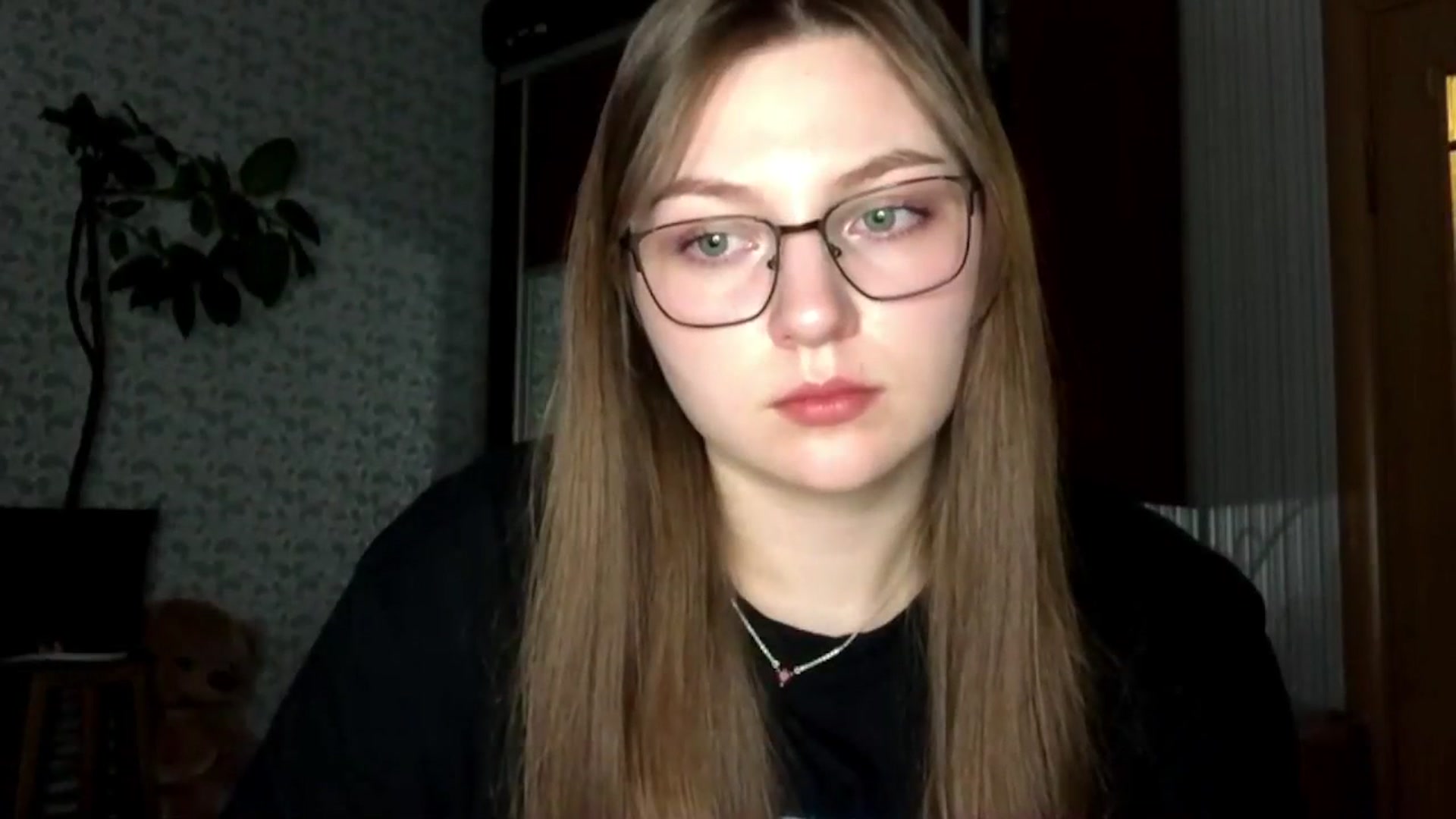 Gallery image thumbnail from EveeeOliveee's myfreecams stream on, 11/16/2025, 23:15 image 17 of 20