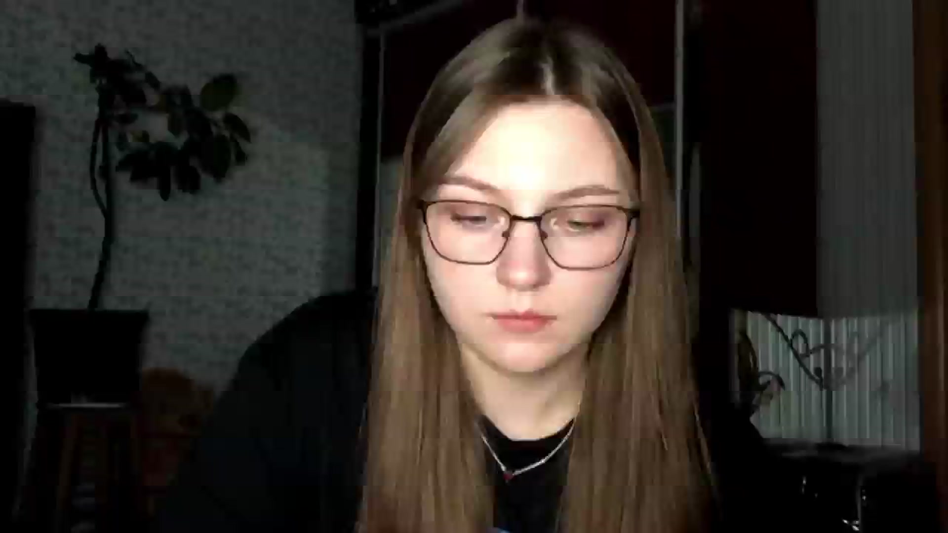 Gallery image thumbnail from EveeeOliveee's myfreecams stream on, 11/17/2025, 24:21 image 11 of 20