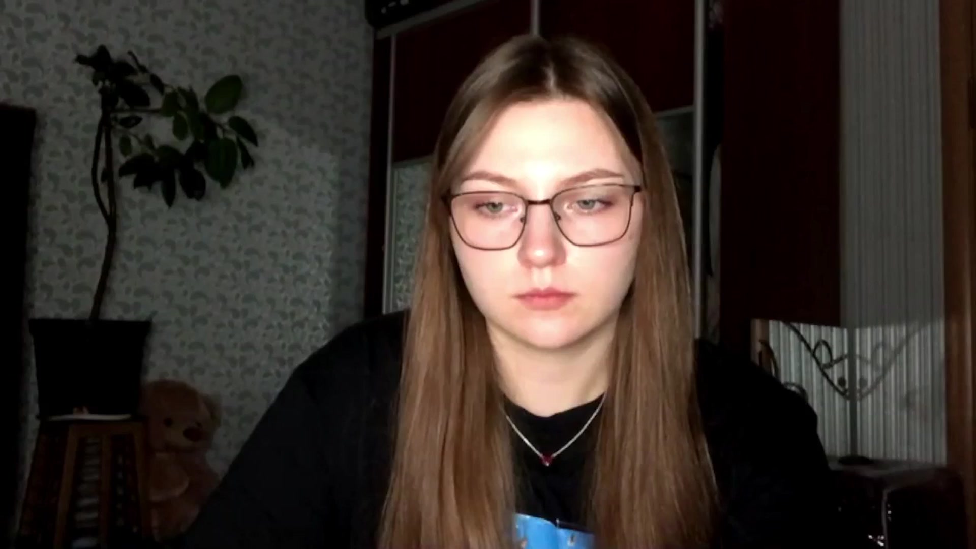 Gallery image thumbnail from EveeeOliveee's myfreecams stream on, 11/17/2025, 24:21 image 14 of 20