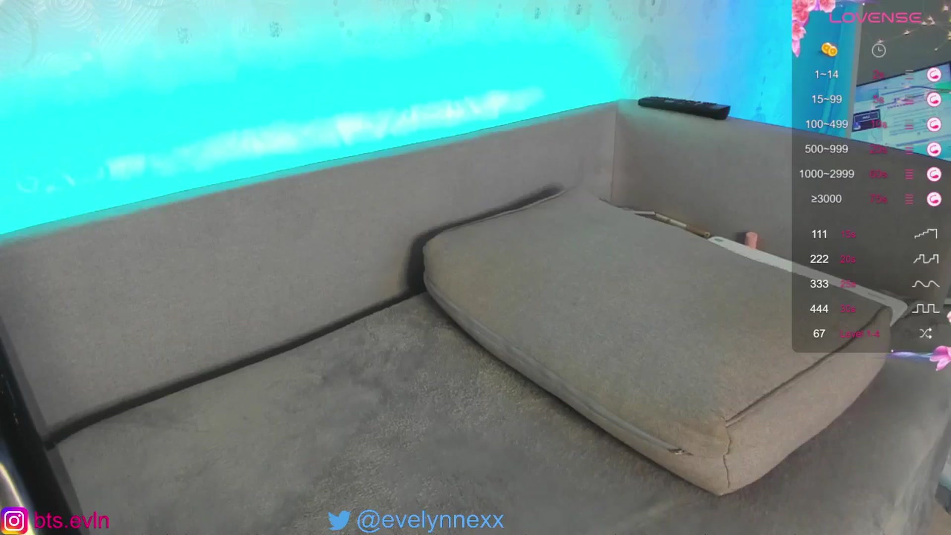 Gallery image thumbnail from Eveelynnexxx's myfreecams stream on, 08/31/2024, 20:35 image 14 of 20