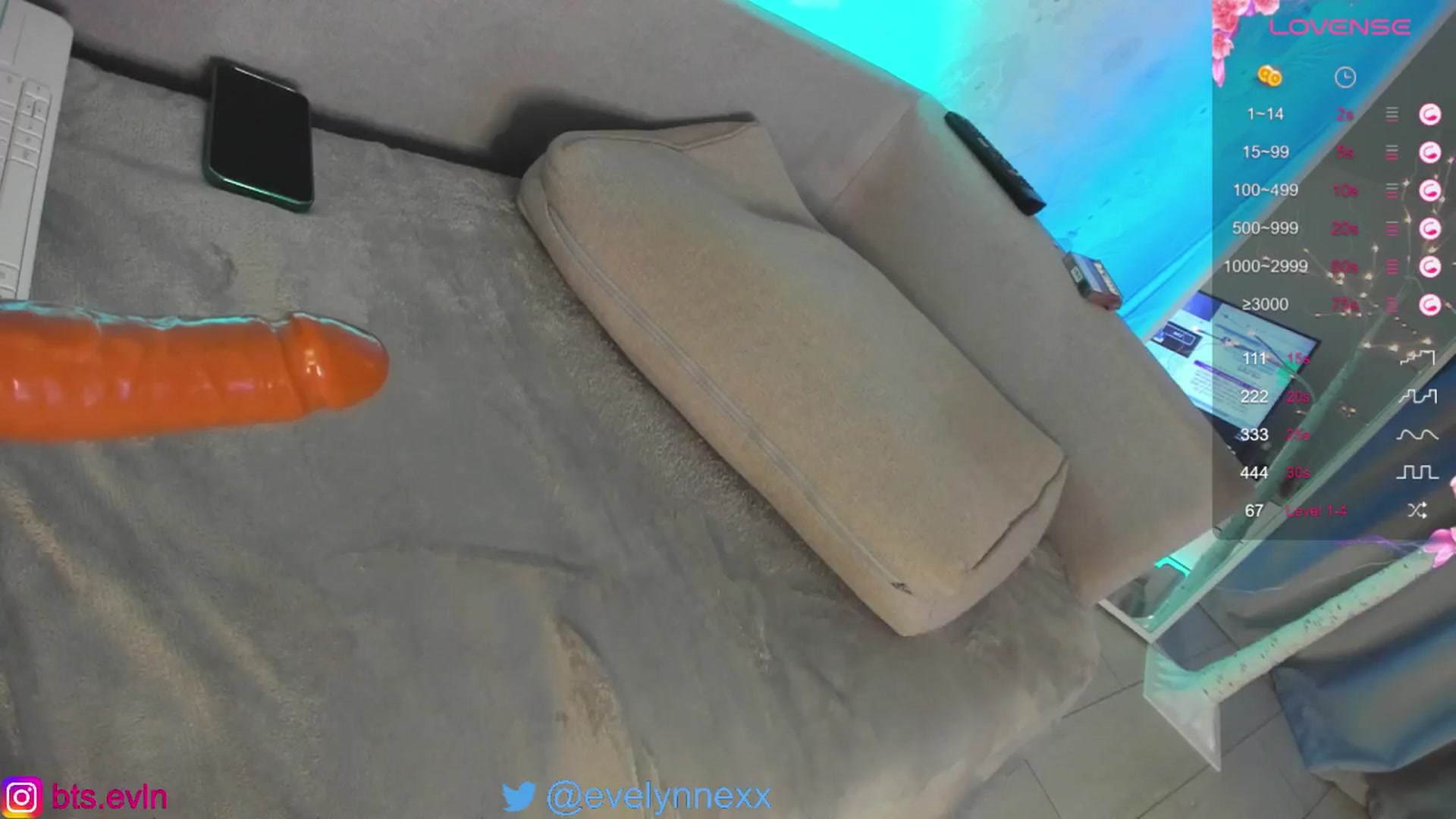 Gallery image thumbnail from Eveelynnexxx's myfreecams stream on, 08/31/2024, 23:01 image 15 of 20