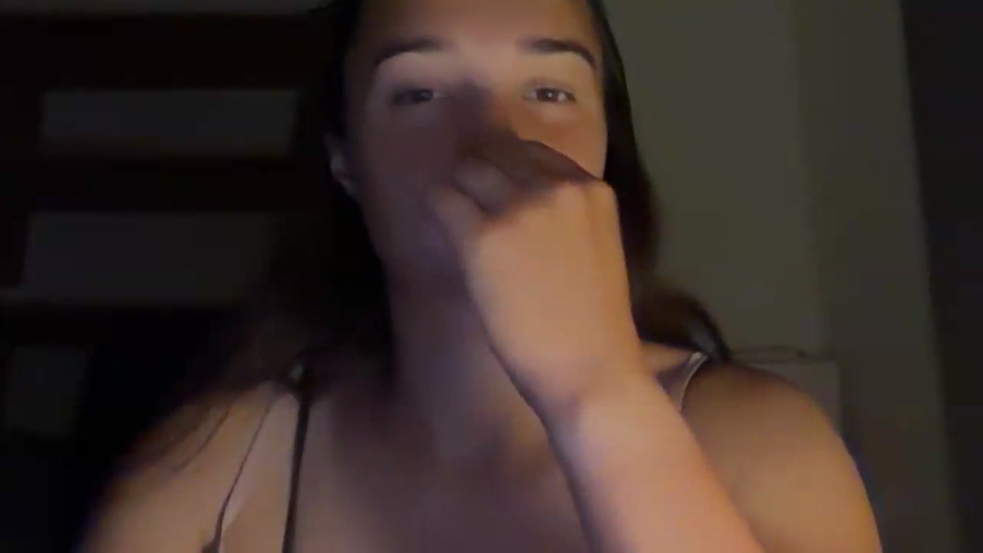 Gallery image thumbnail from EvelinaDivine's myfreecams stream on, 07/29/2026, 01:20 image 18 of 20