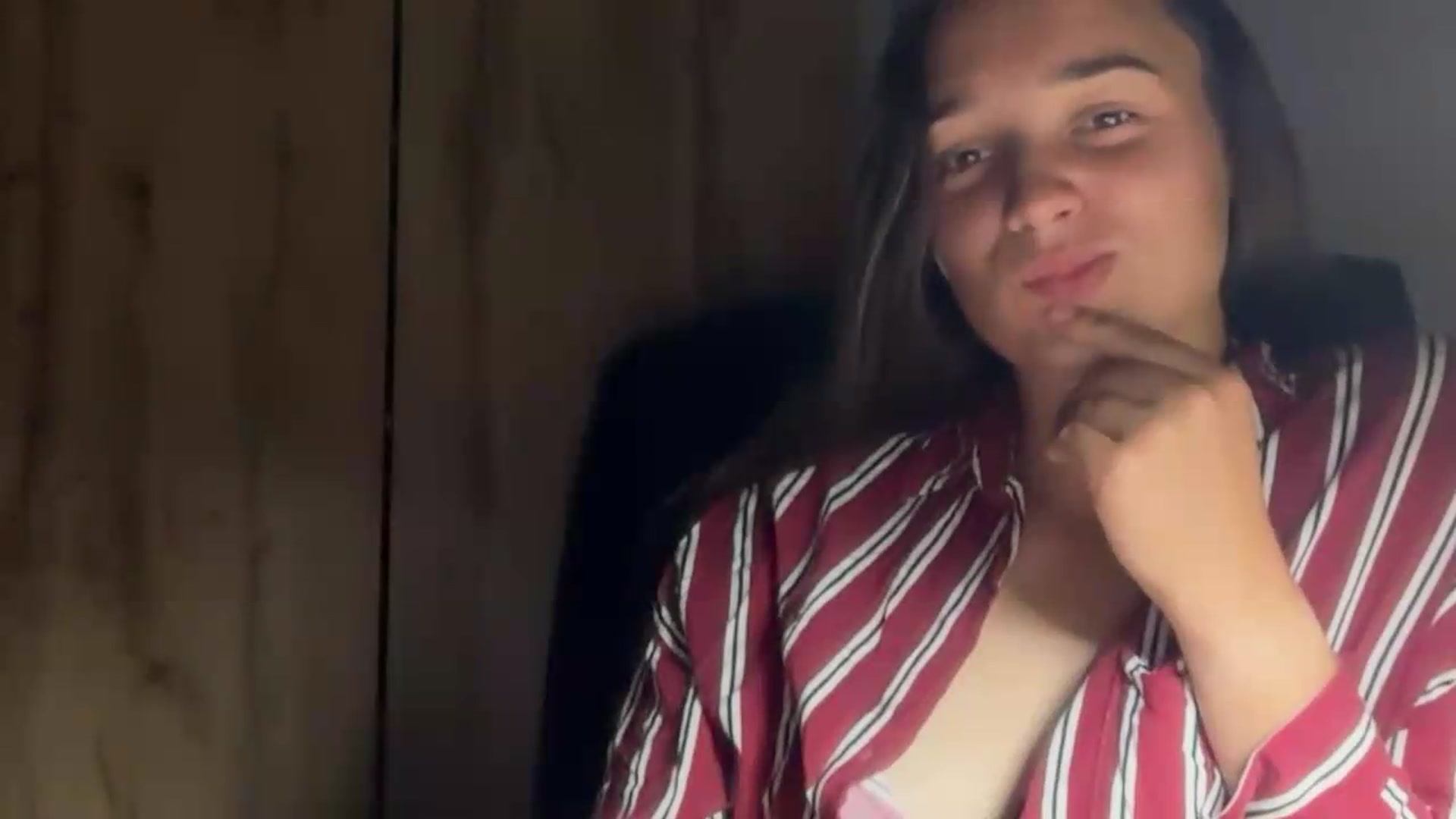 Gallery image thumbnail from EvelinaDivine's myfreecams stream on, 08/01/2026, 22:14 image 13 of 20