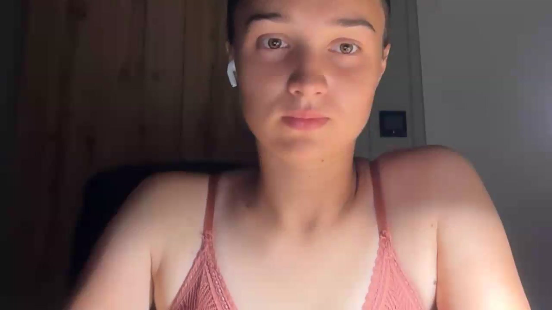 Gallery image thumbnail from EvelinaDivine's myfreecams stream on, 08/02/2026, 19:27 image 6 of 20