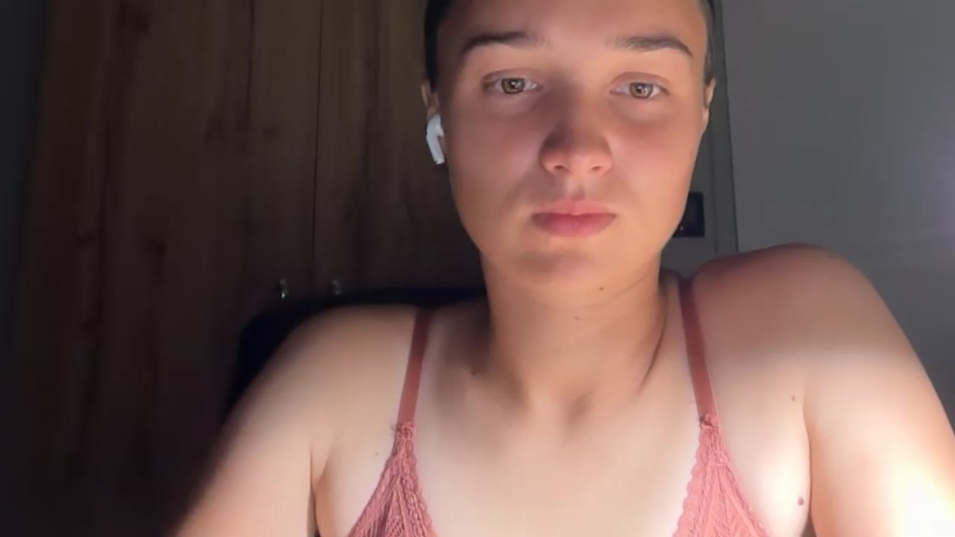 Gallery image thumbnail from EvelinaDivine's myfreecams stream on, 08/02/2026, 19:27 image 18 of 20