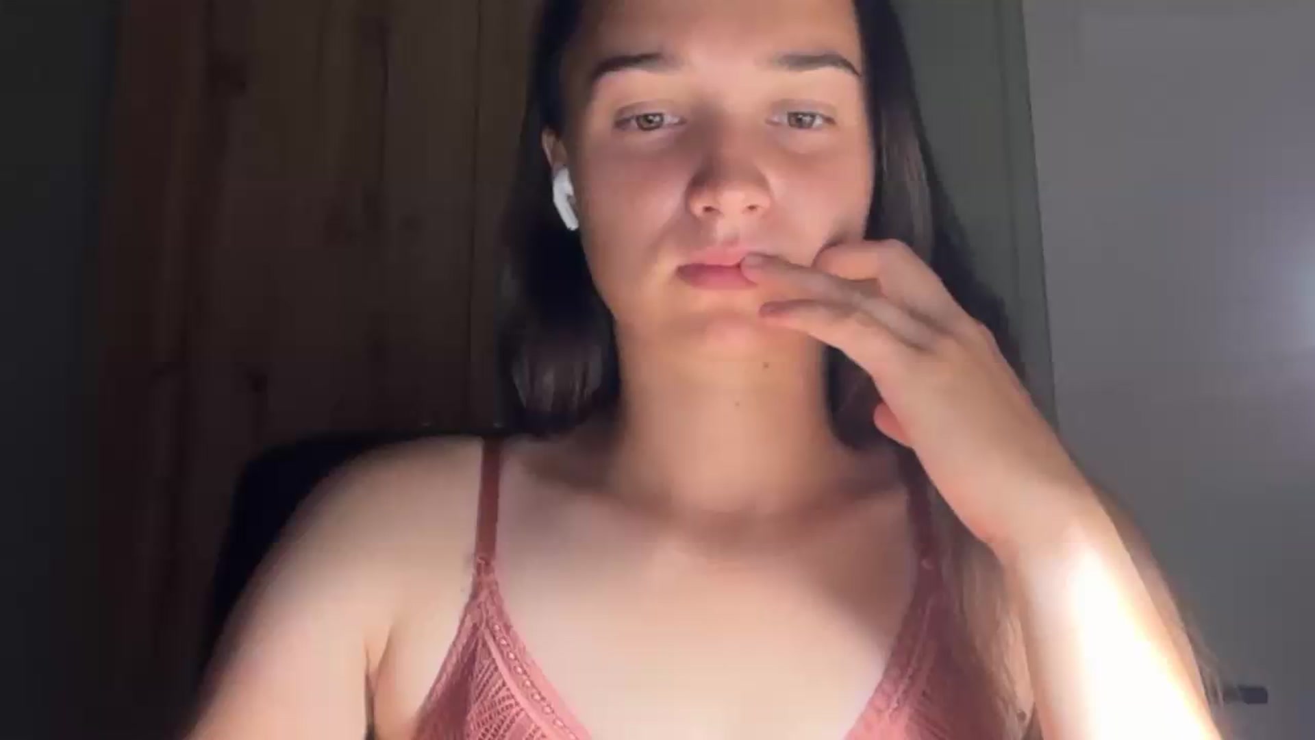 Gallery image thumbnail from EvelinaDivine's myfreecams stream on, 08/02/2026, 20:51 image 18 of 20