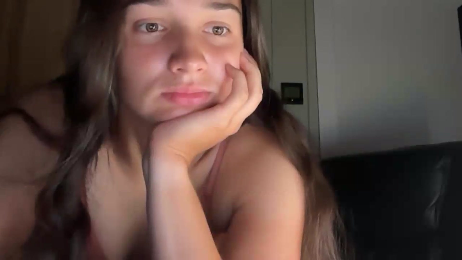 Gallery image thumbnail from EvelinaDivine's myfreecams stream on, 08/02/2026, 21:47 image 4 of 20
