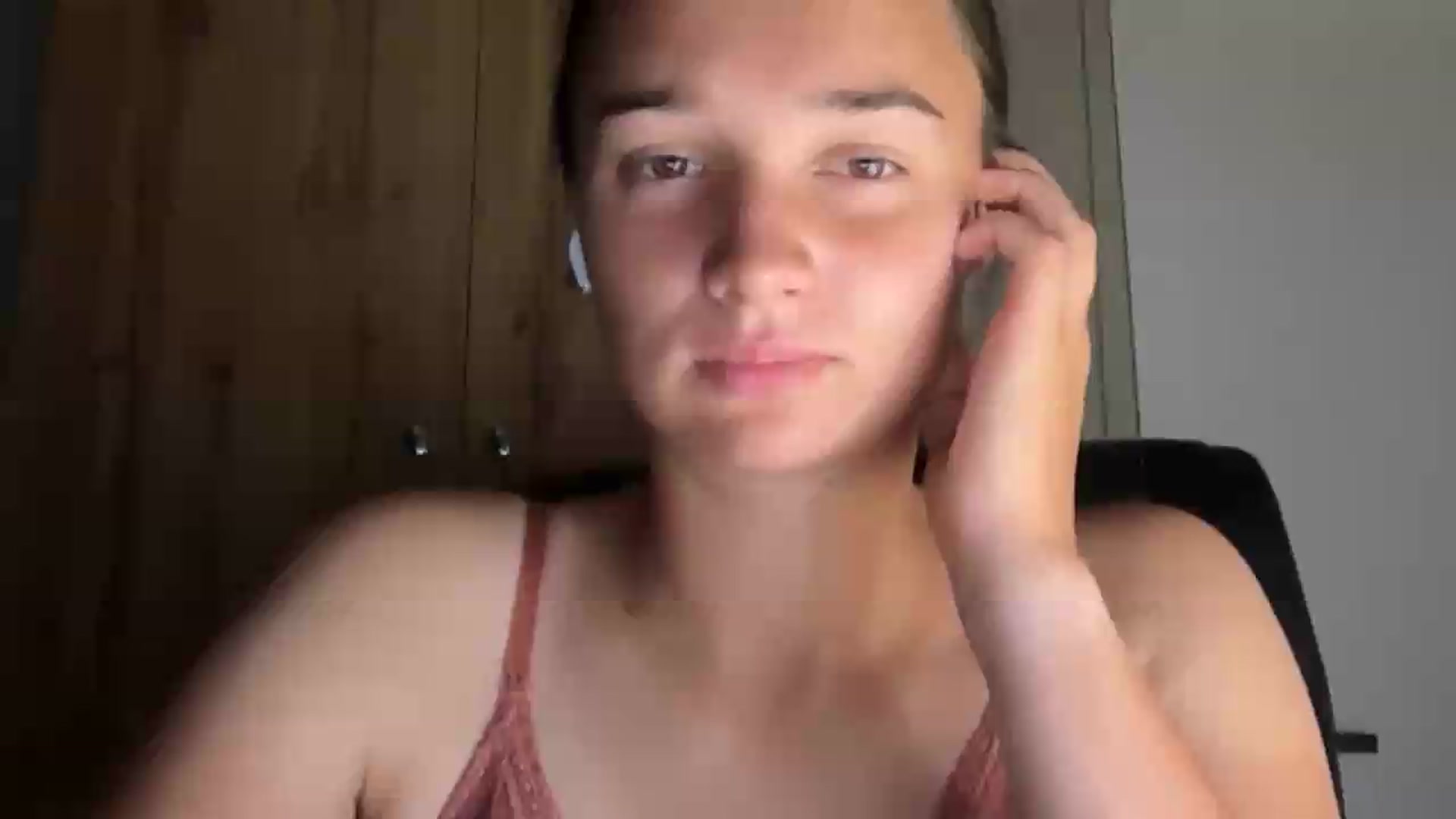 Gallery image thumbnail from EvelinaDivine's myfreecams stream on, 08/02/2026, 23:13 image 9 of 20