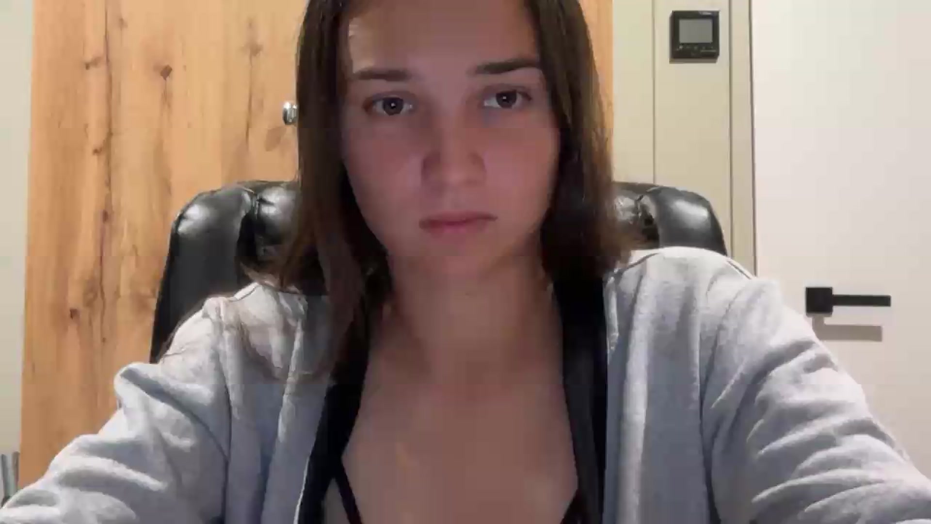 Gallery image thumbnail from EvelinaDivine's myfreecams stream on, 08/04/2026, 20:03 image 5 of 20