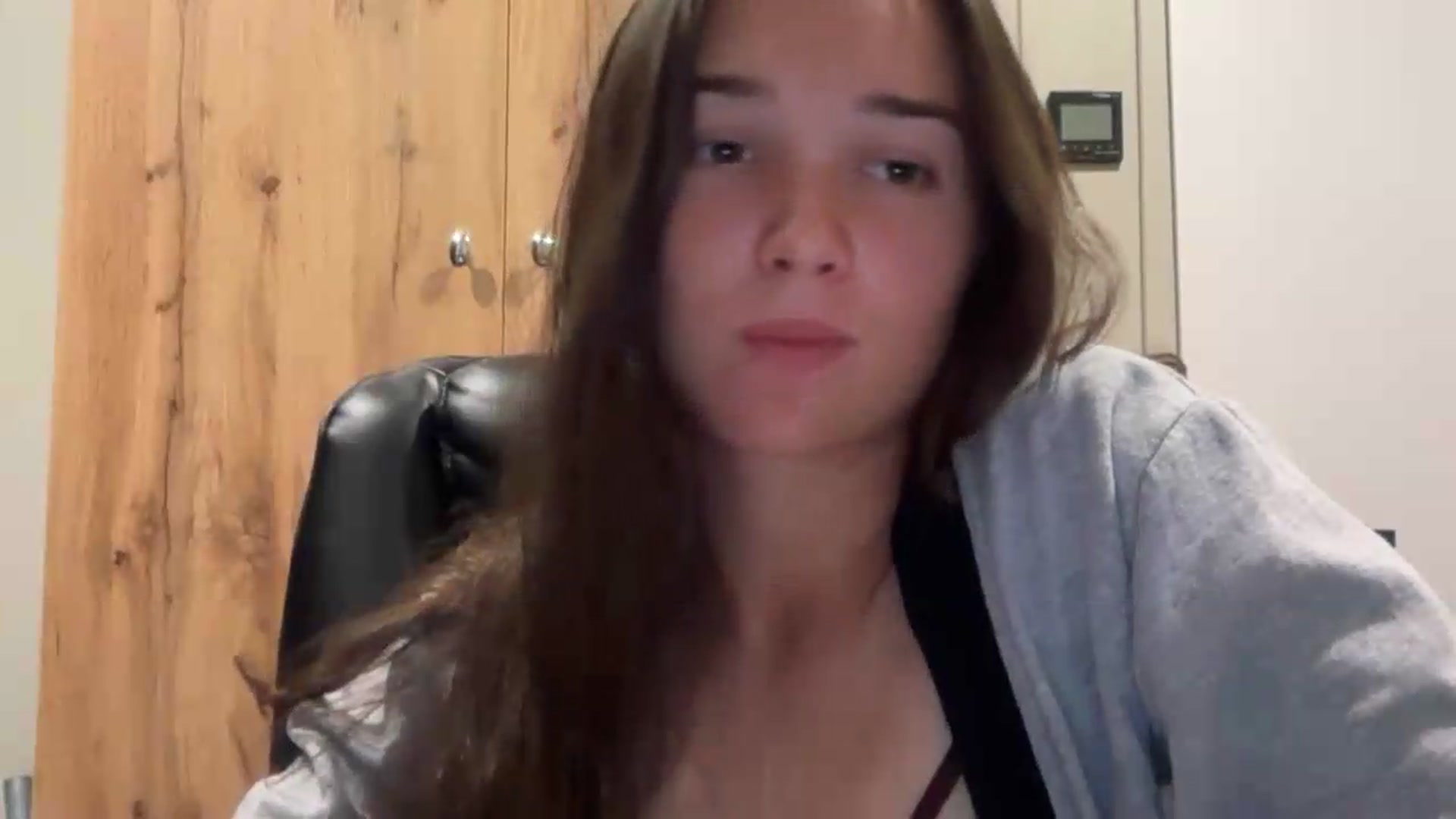Gallery image thumbnail from EvelinaDivine's myfreecams stream on, 08/04/2026, 20:40 image 3 of 20