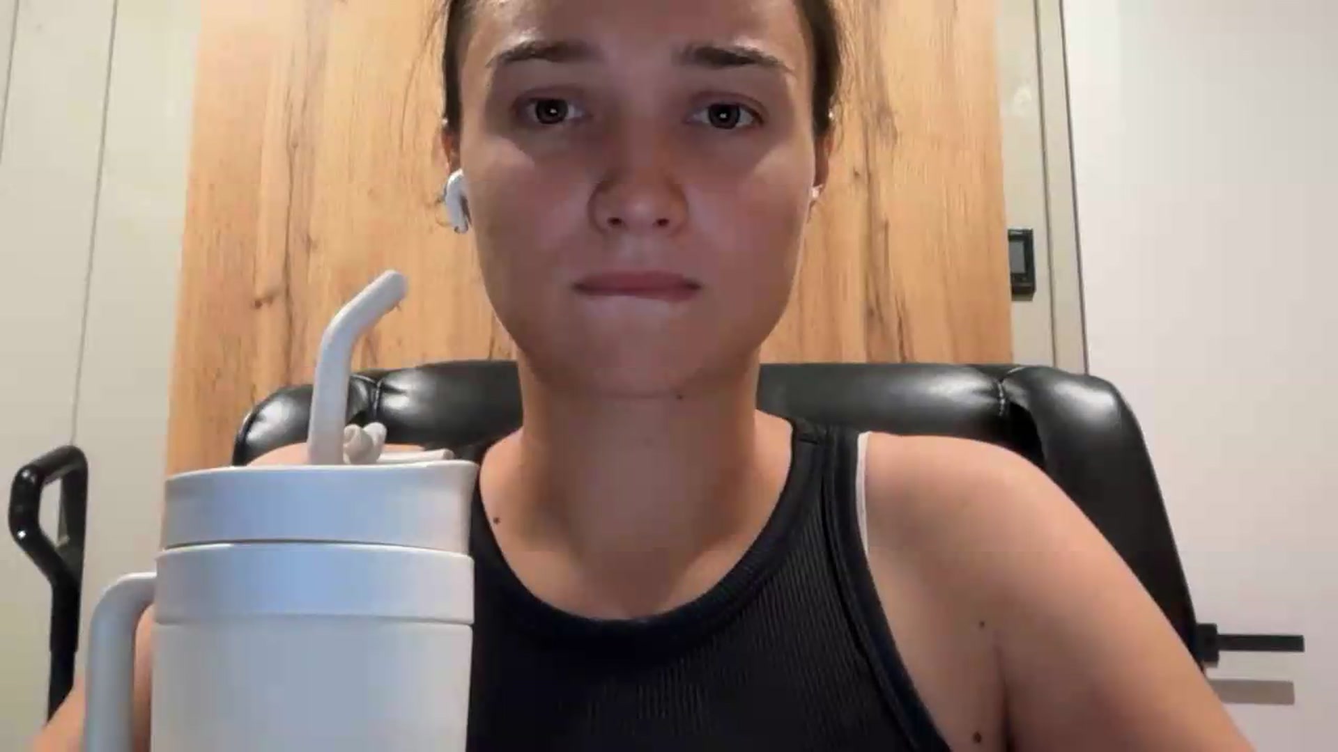 Gallery image thumbnail from EvelinaDivine's myfreecams stream on, 08/08/2026, 20:49 image 3 of 20