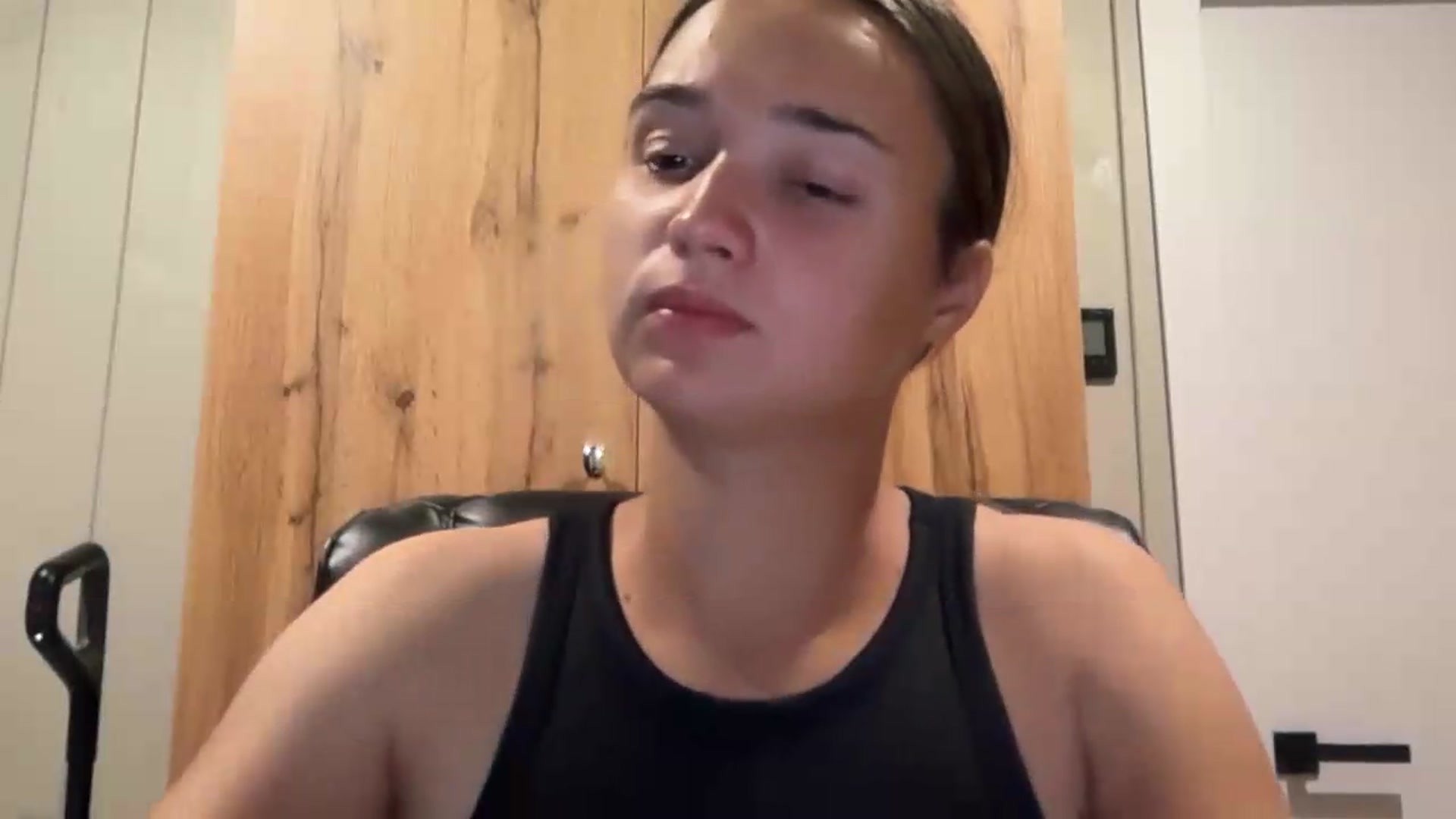 Gallery image thumbnail from EvelinaDivine's myfreecams stream on, 08/10/2026, 20:08 image 8 of 20