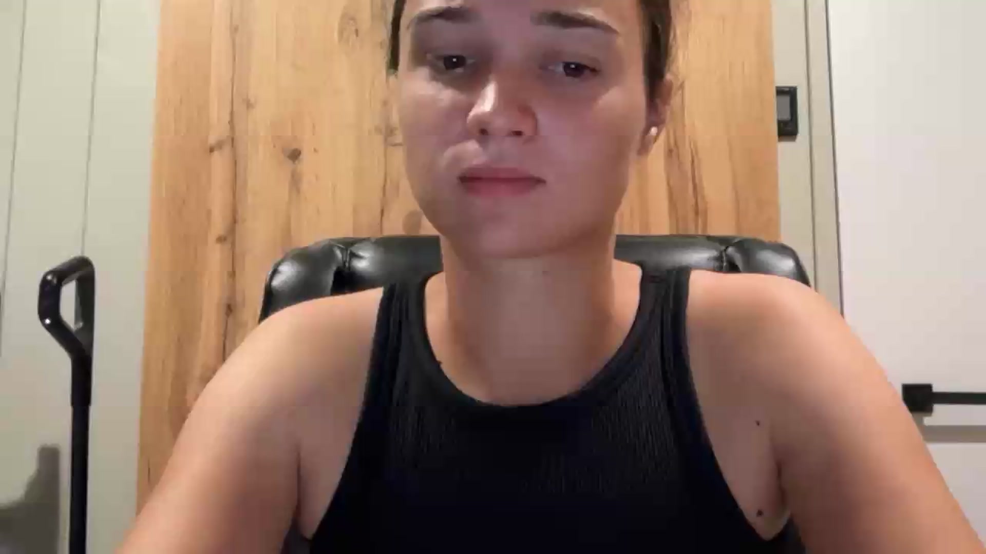 Gallery image thumbnail from EvelinaDivine's myfreecams stream on, 08/10/2026, 21:53 image 3 of 20