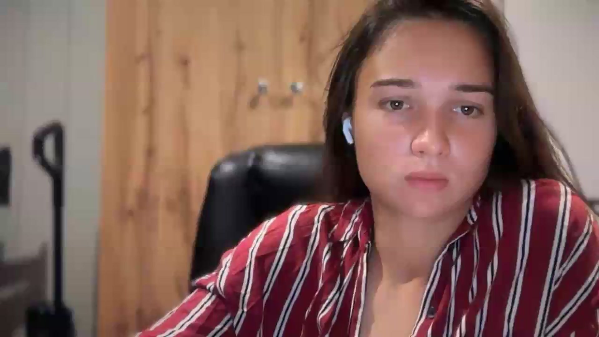 Gallery image thumbnail from EvelinaDivine's myfreecams stream on, 09/05/2026, 19:46 image 3 of 20