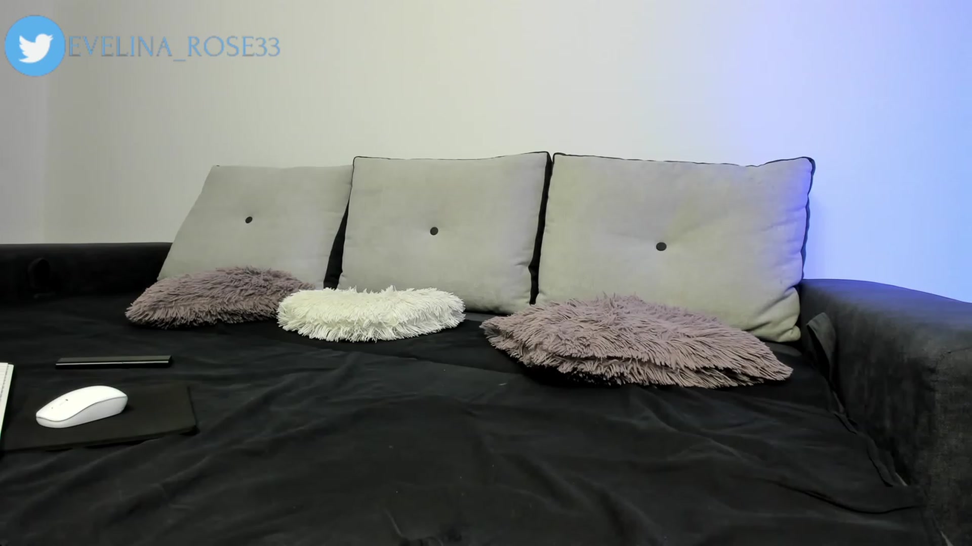Gallery image thumbnail from Evelinarosse's myfreecams stream on, 07/27/2023, 05:55 image 9 of 20