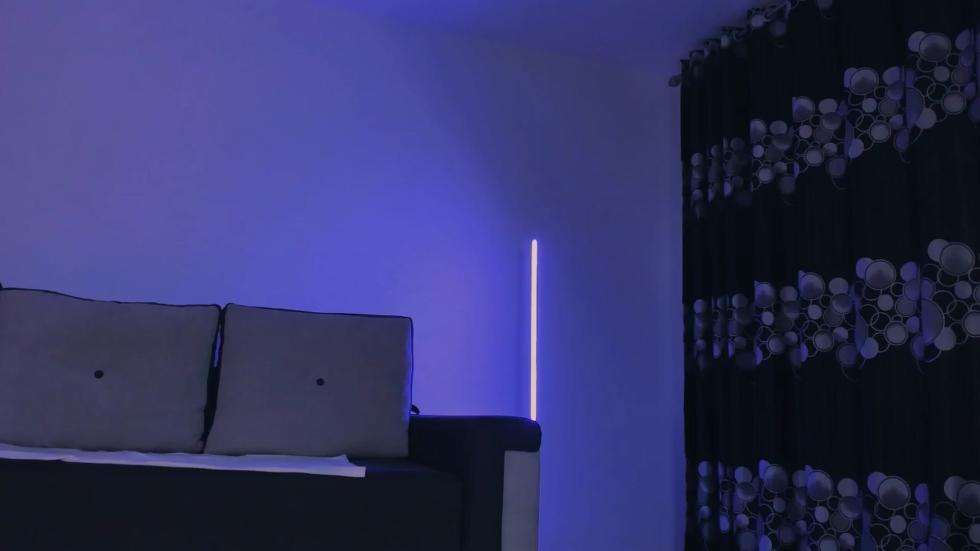 Gallery image thumbnail from Evelinarosse's myfreecams stream on, 07/25/2024, 12:10 image 4 of 20