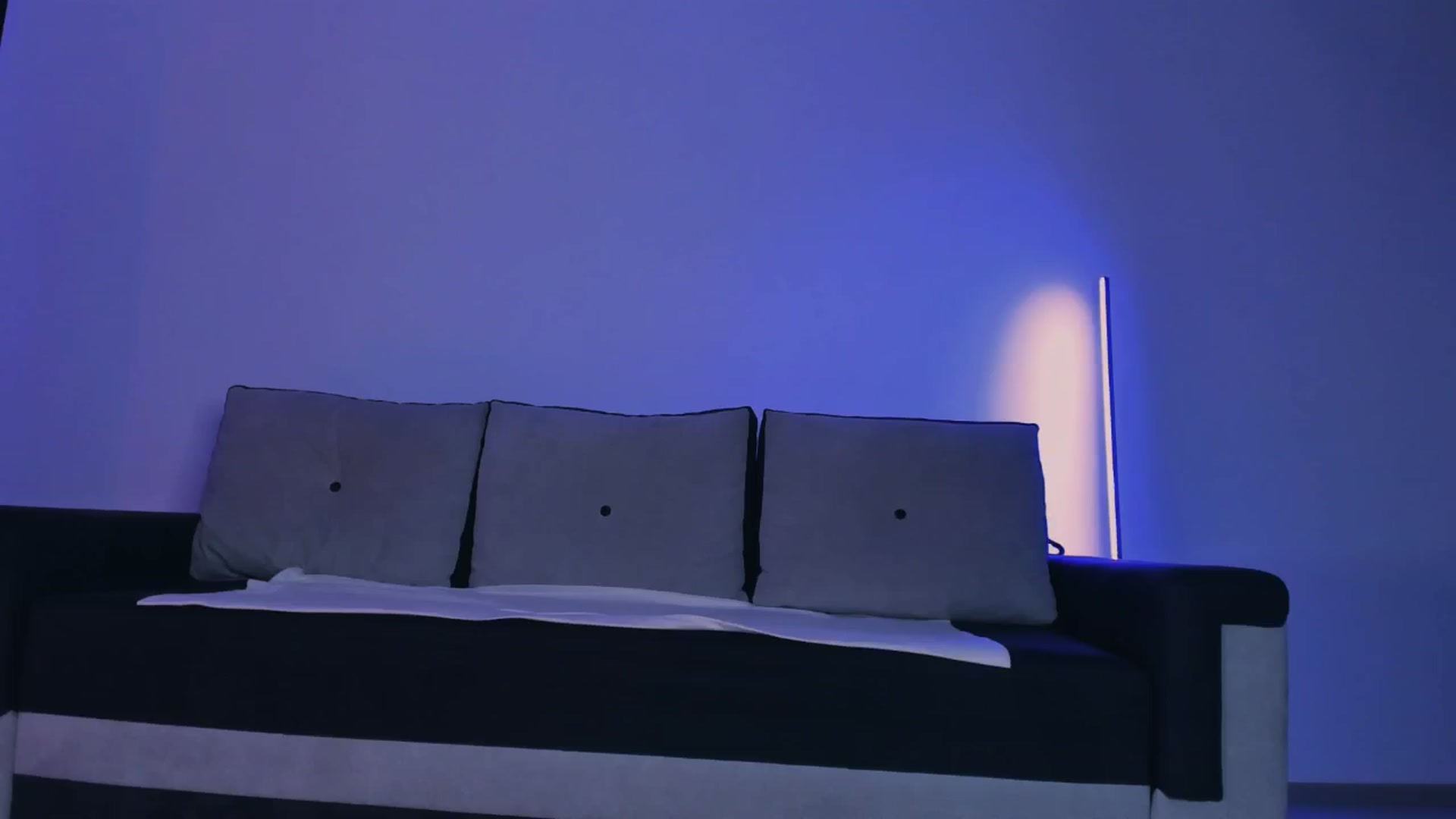 Gallery image thumbnail from Evelinarosse's myfreecams stream on, 08/06/2024, 12:21 image 3 of 20