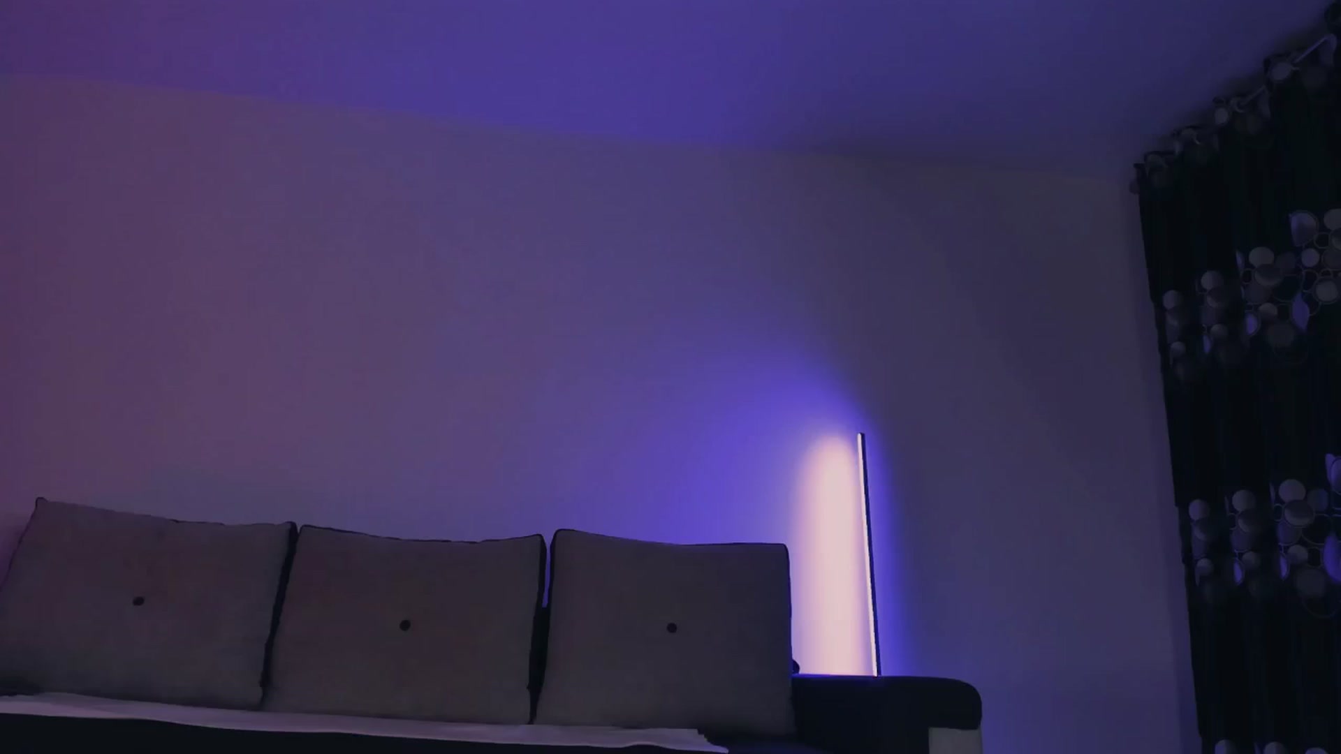 Gallery image thumbnail from Evelinarosse's myfreecams stream on, 11/05/2024, 13:01 image 3 of 20