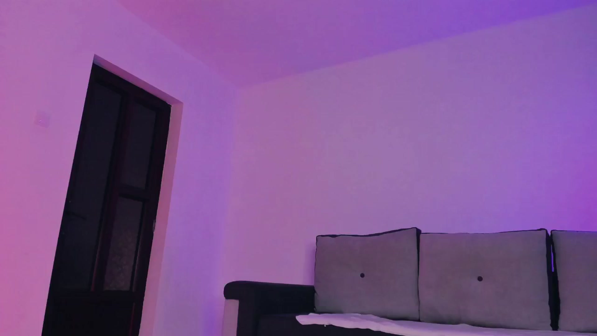 Gallery image thumbnail from Evelinarosse's myfreecams stream on, 11/19/2024, 09:27 image 8 of 20
