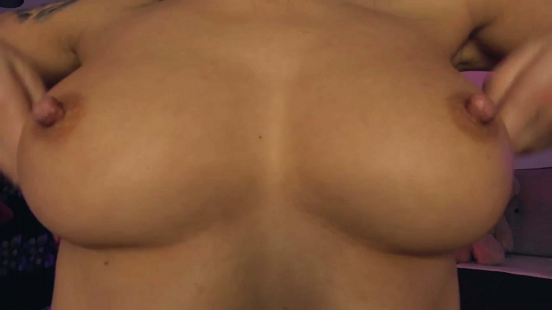 Gallery image thumbnail from Evelinarosse's myfreecams stream on, 01/06/2025, 12:04 image 4 of 20