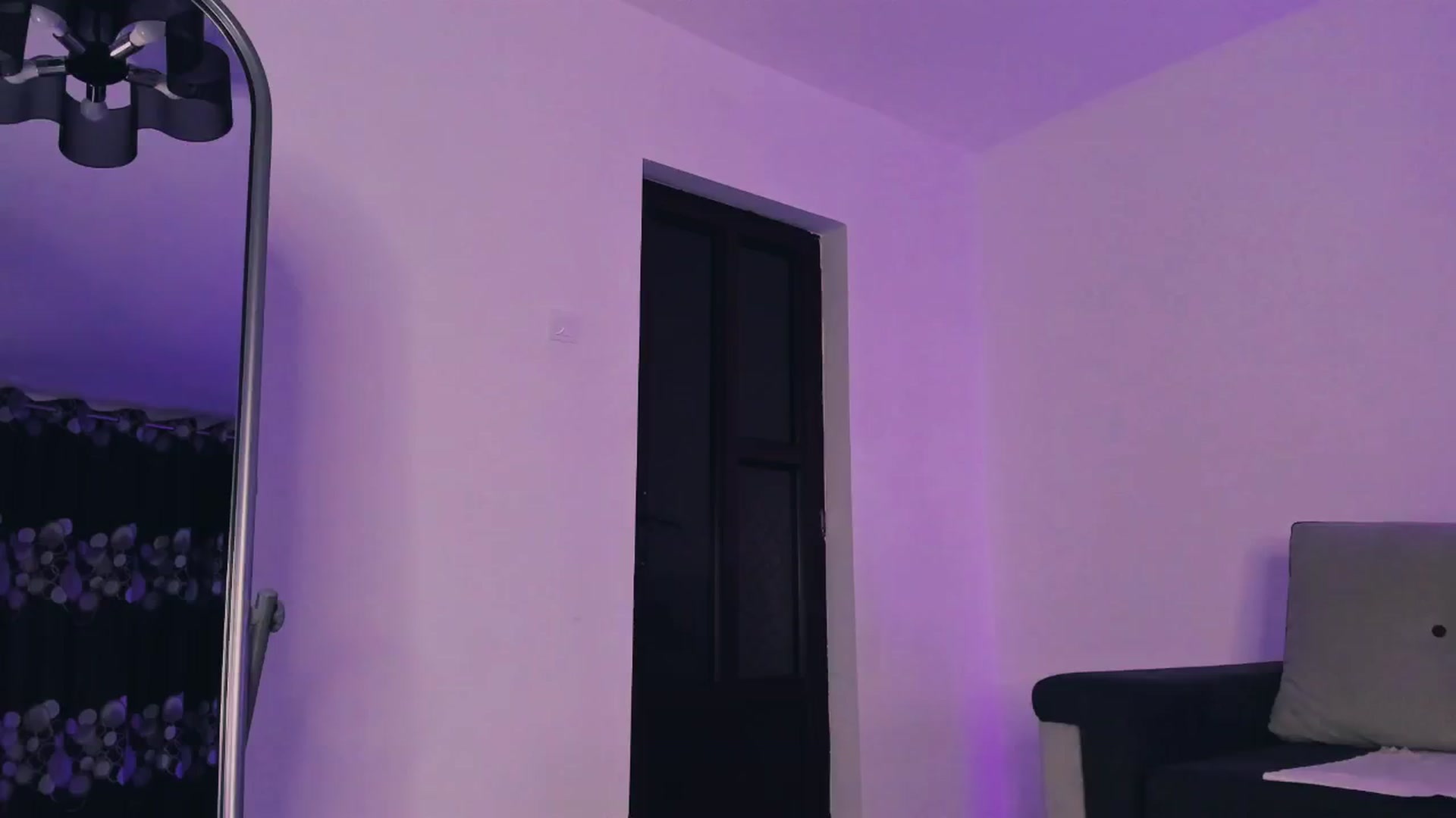 Gallery image thumbnail from Evelinarosse's myfreecams stream on, 02/13/2025, 11:50 image 12 of 20