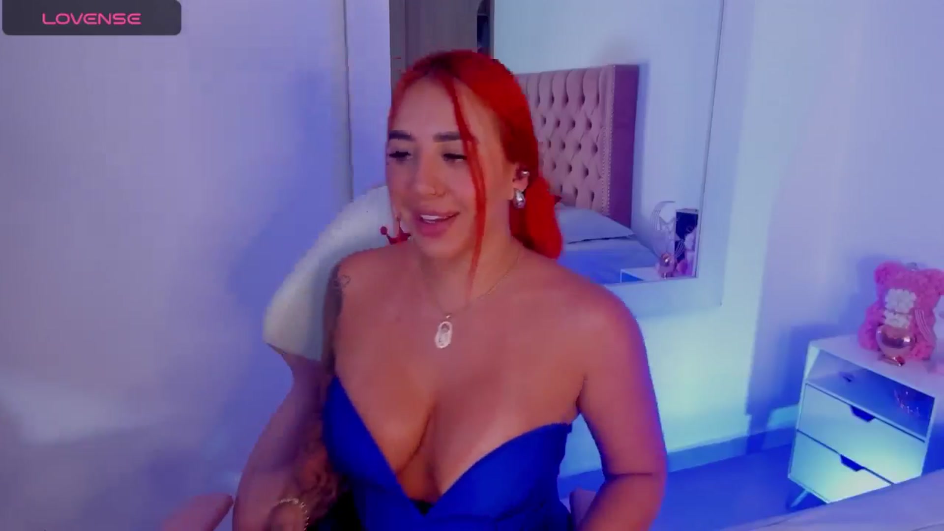 Gallery image thumbnail from Evelincooper's myfreecams stream on, 01/13/2025, 02:51 image 6 of 20