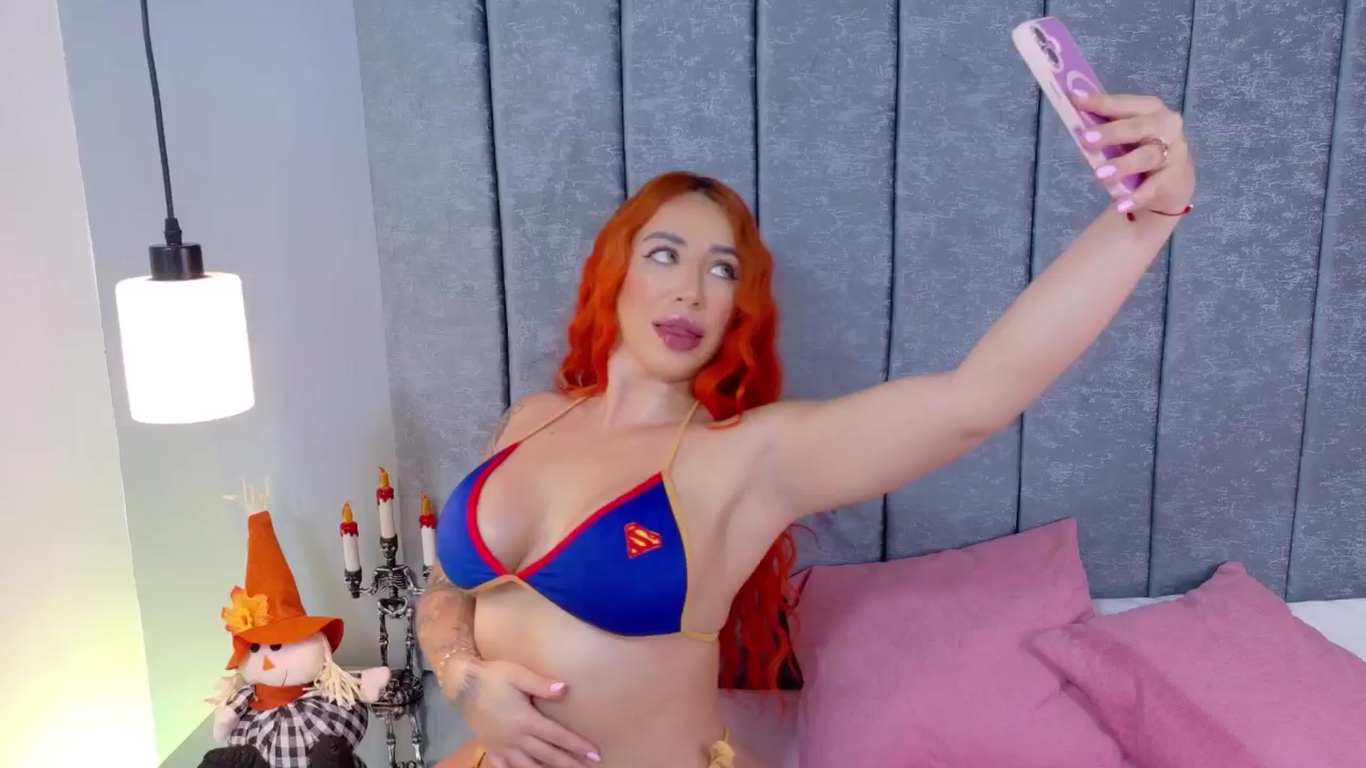 Gallery image thumbnail from Evelincooper's myfreecams stream on, 10/22/2025, 05:58 image 1 of 20