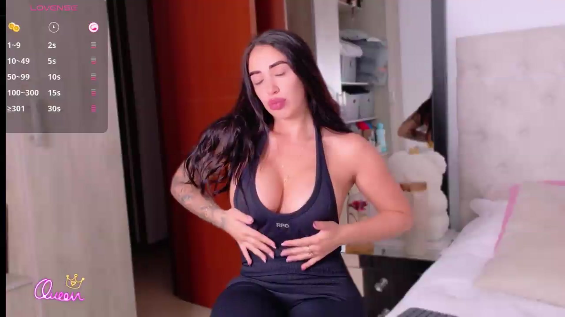 Gallery image thumbnail from Evelincooper's myfreecams stream on, 07/10/2026, 24:56 image 3 of 20