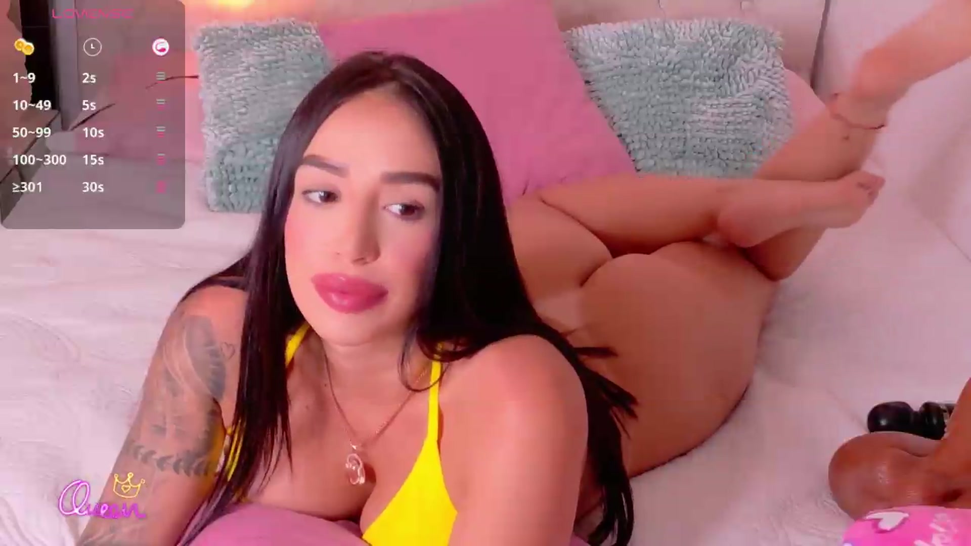 Gallery image thumbnail from Evelincooper's myfreecams stream on, 08/11/2026, 02:18 image 15 of 20