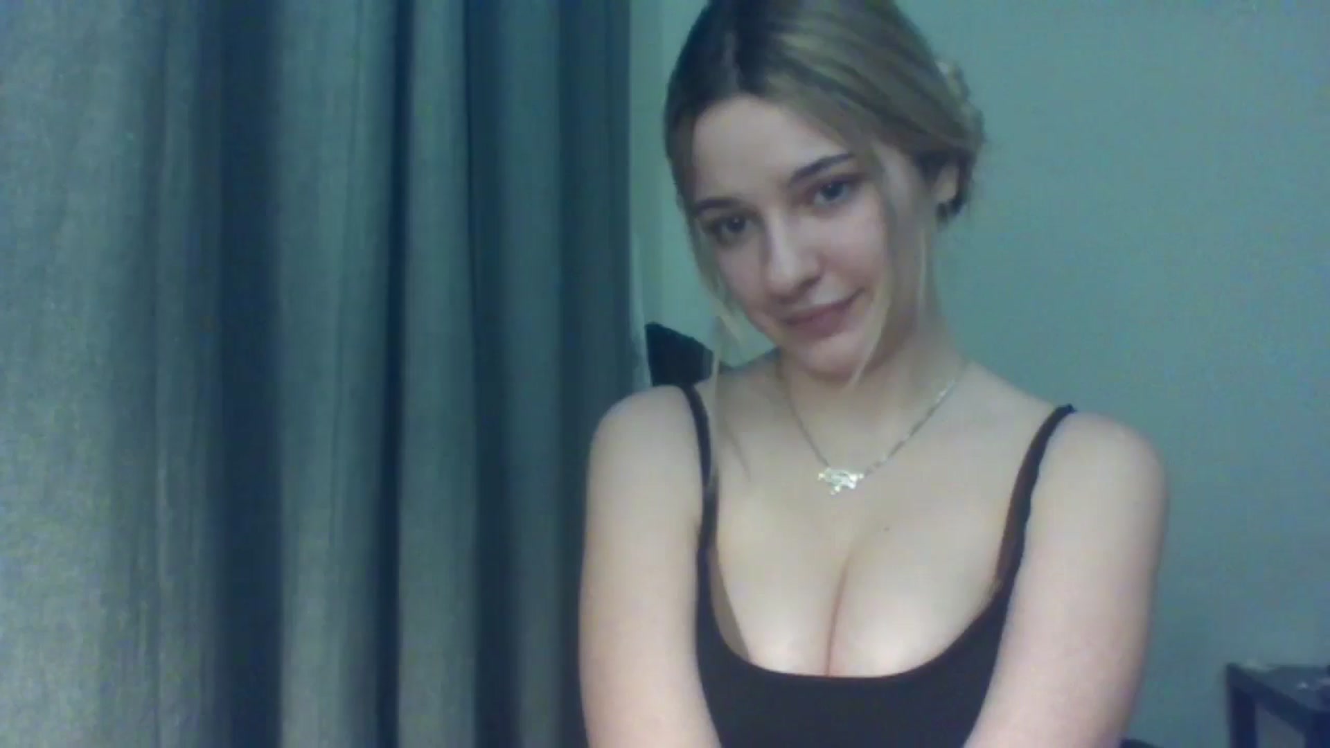 Gallery image thumbnail from EvelineGirl's myfreecams stream on, 01/29/2026, 17:00 image 18 of 20